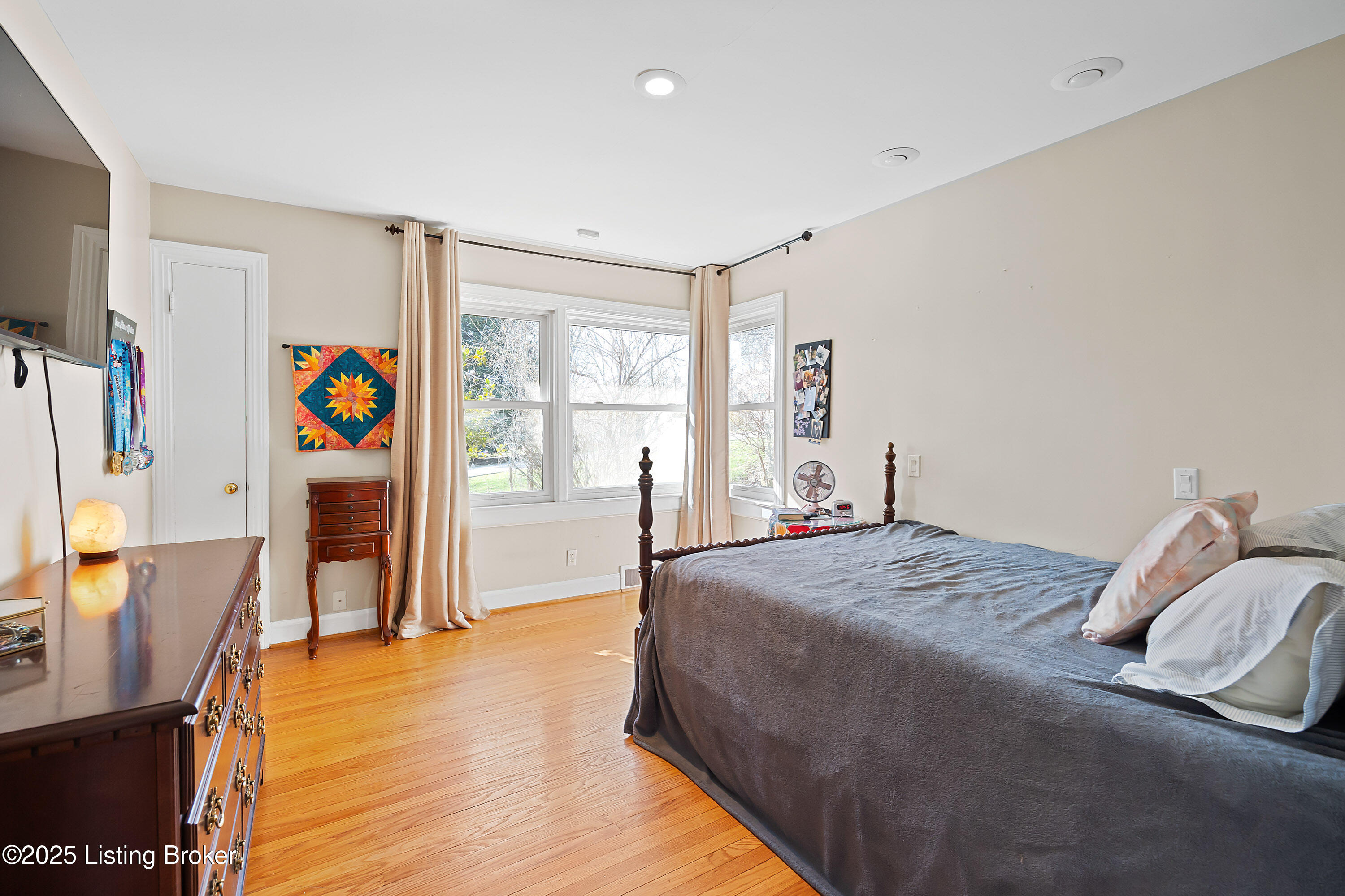 17 Denham Rd
