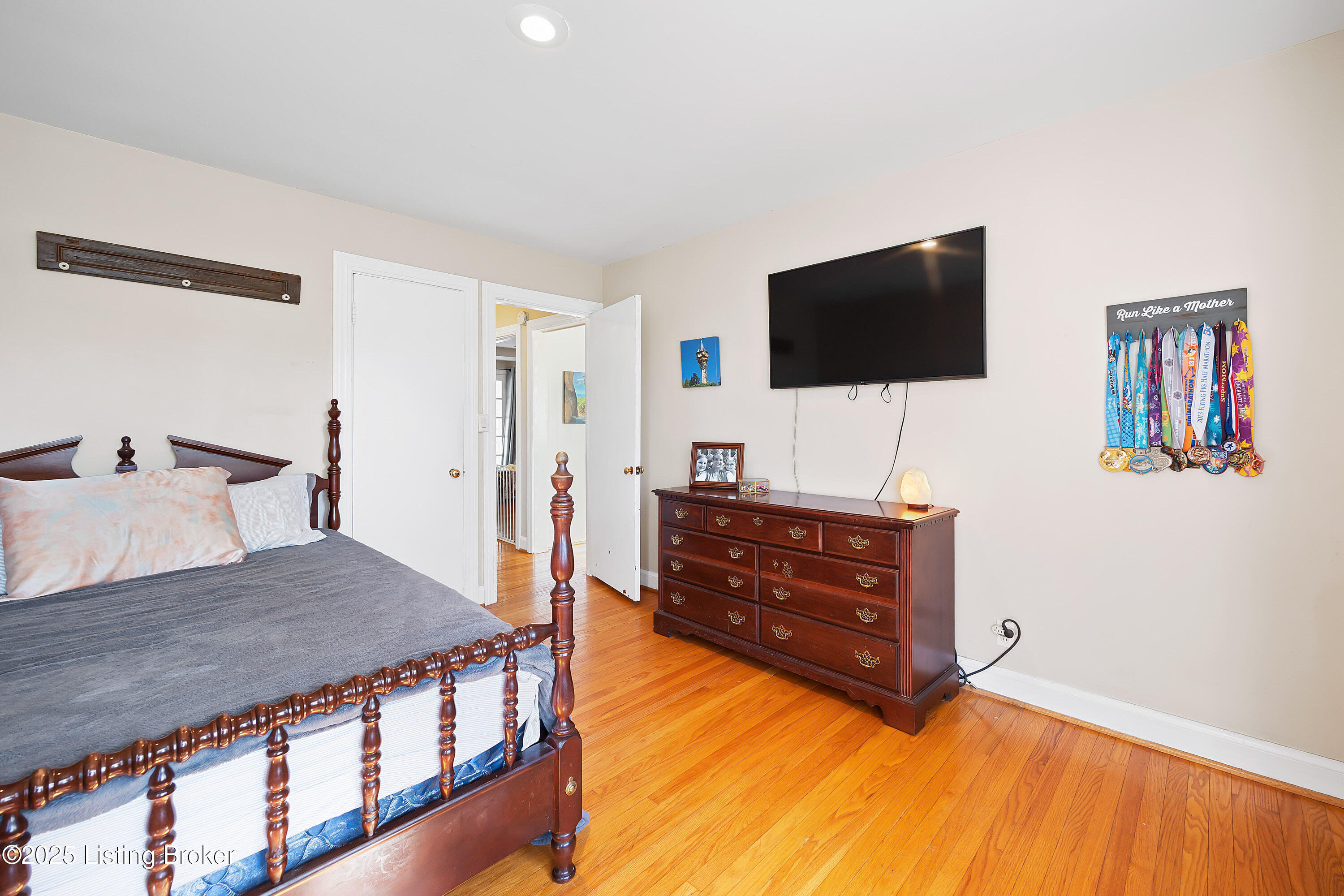 17 Denham Rd
