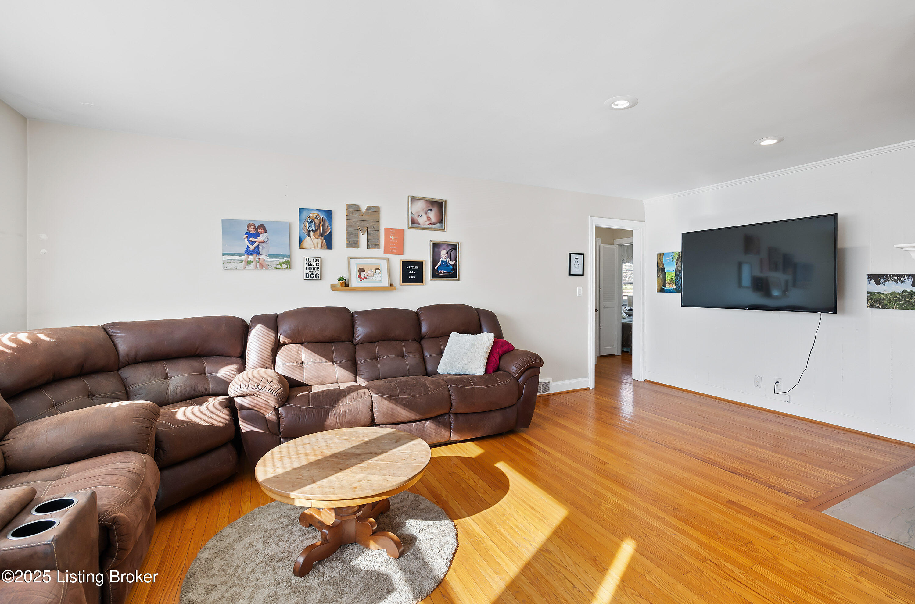 17 Denham Rd