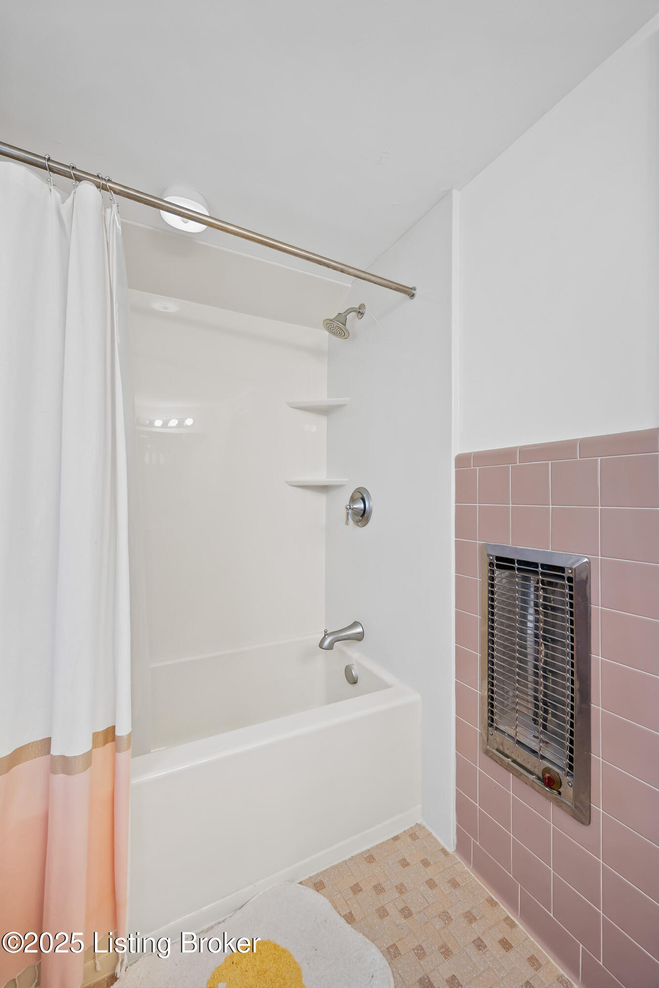 17 Denham Rd