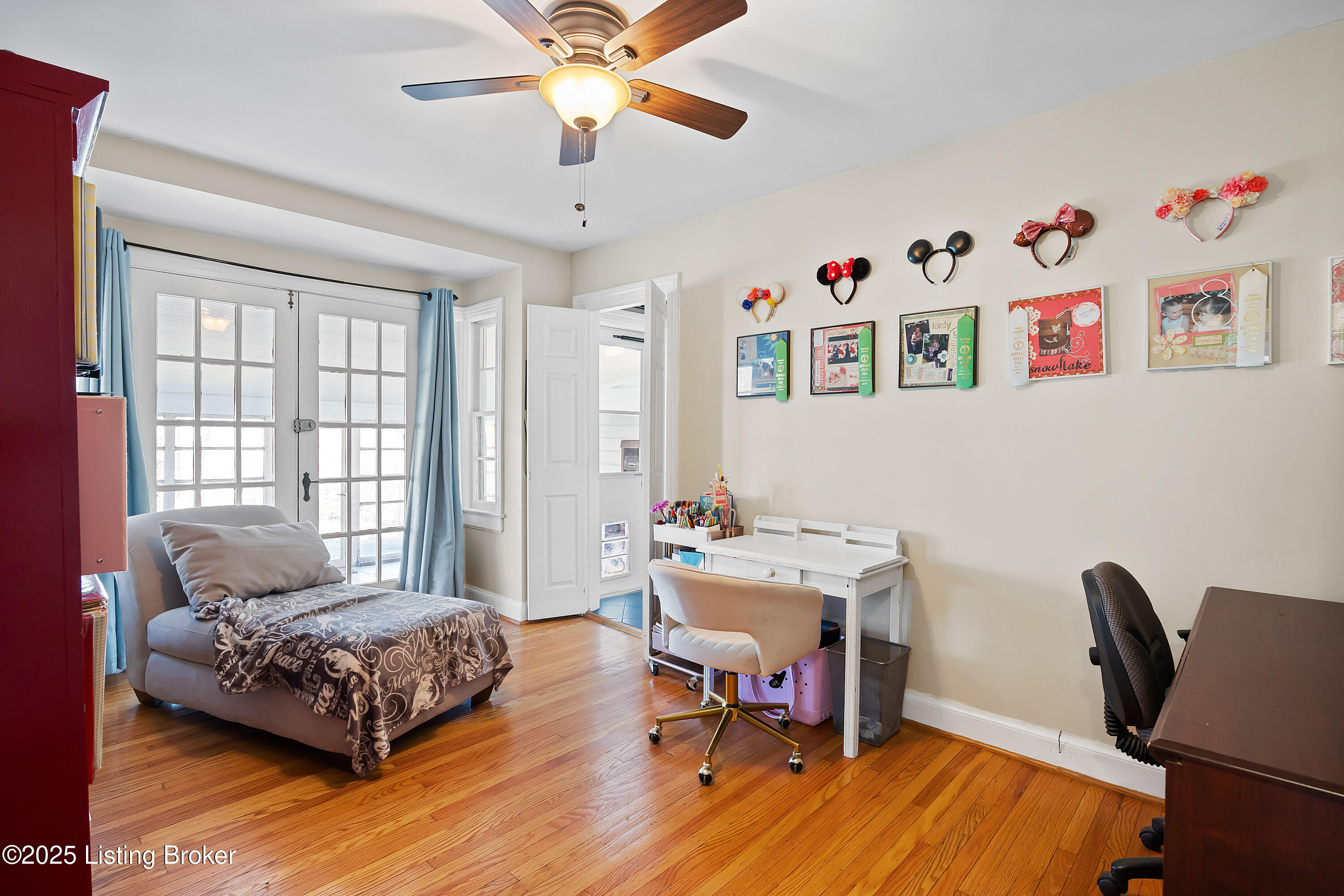 17 Denham Rd