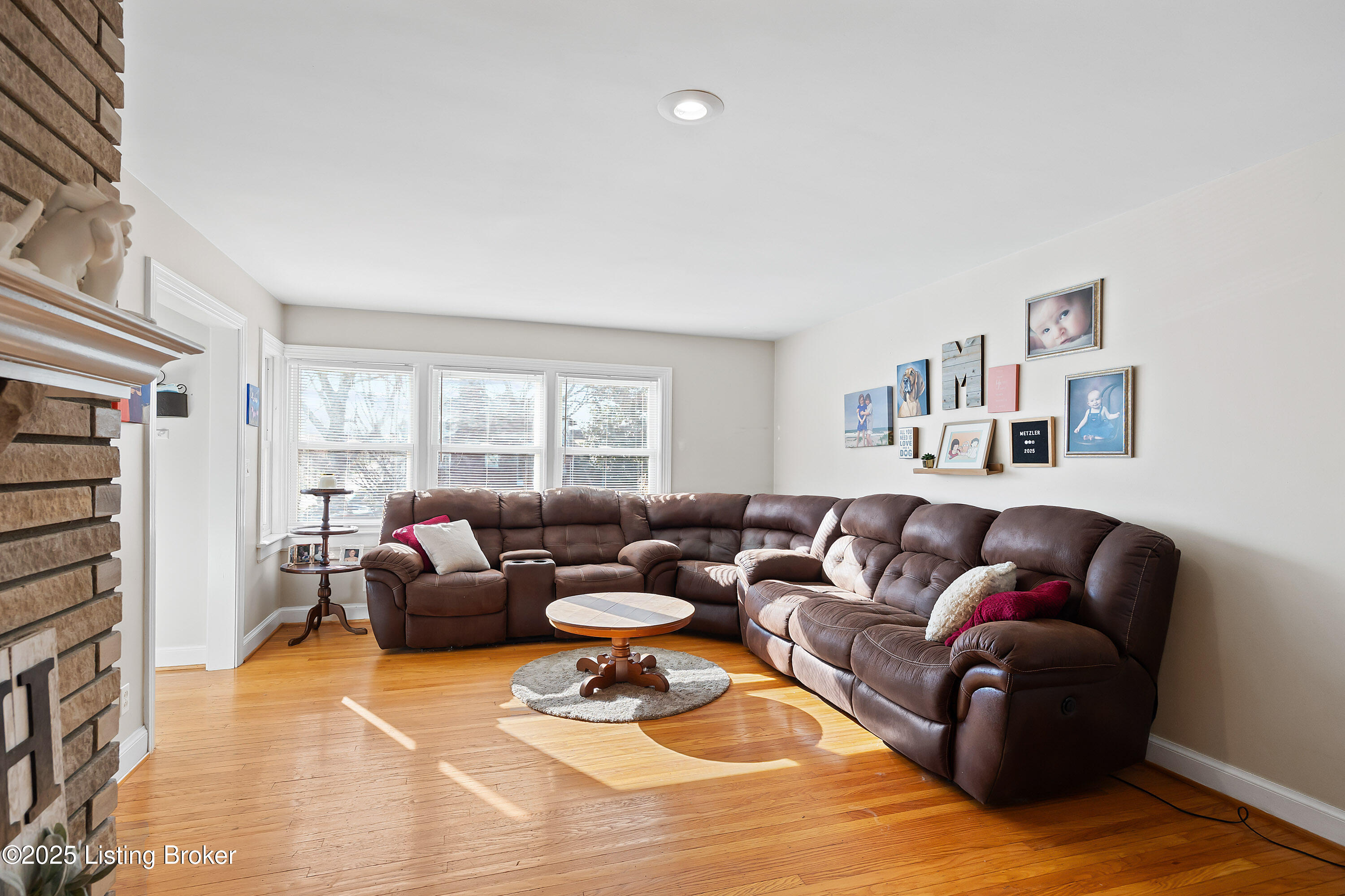 17 Denham Rd