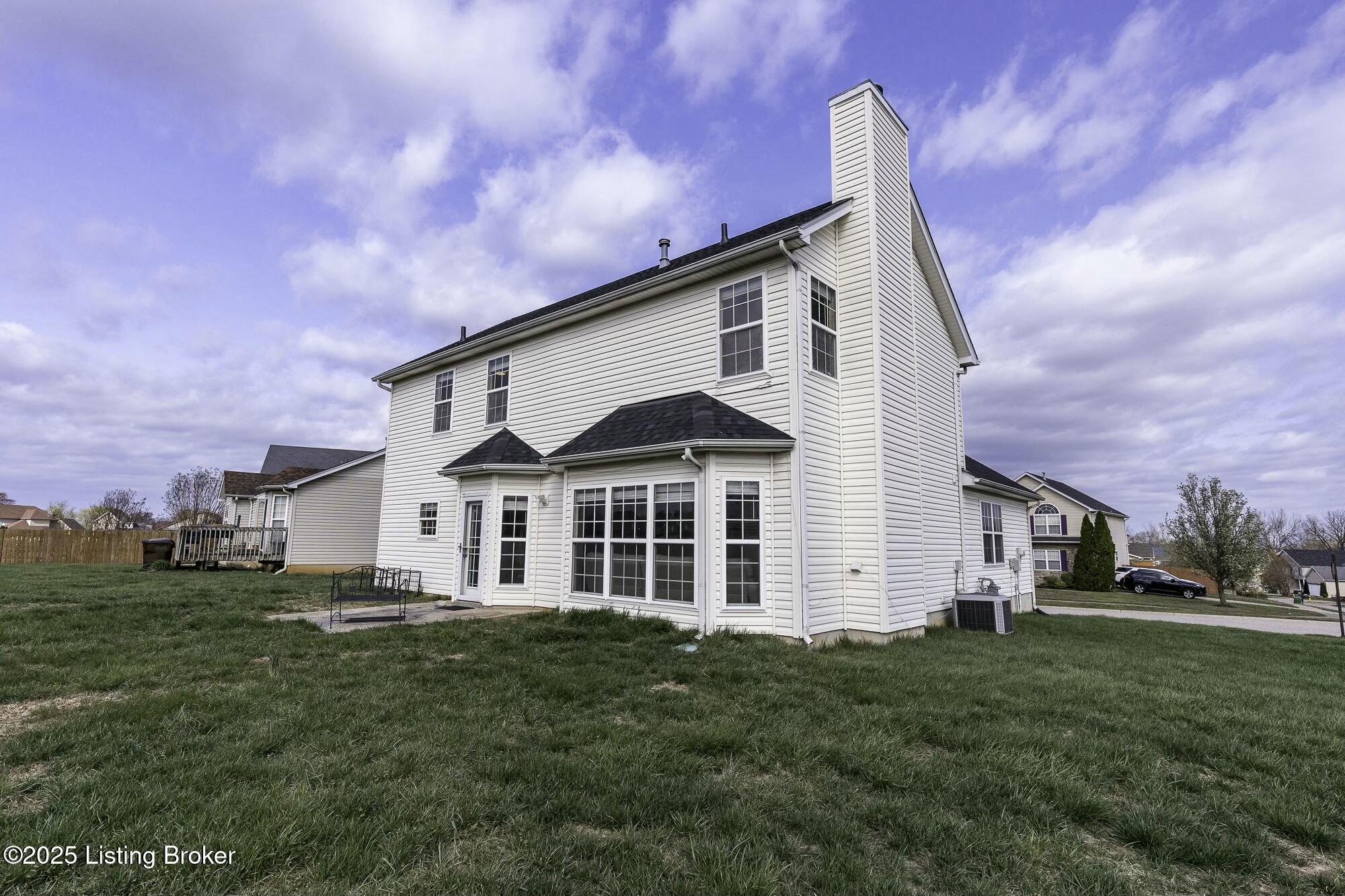 5928 Saddle Blanket Dr