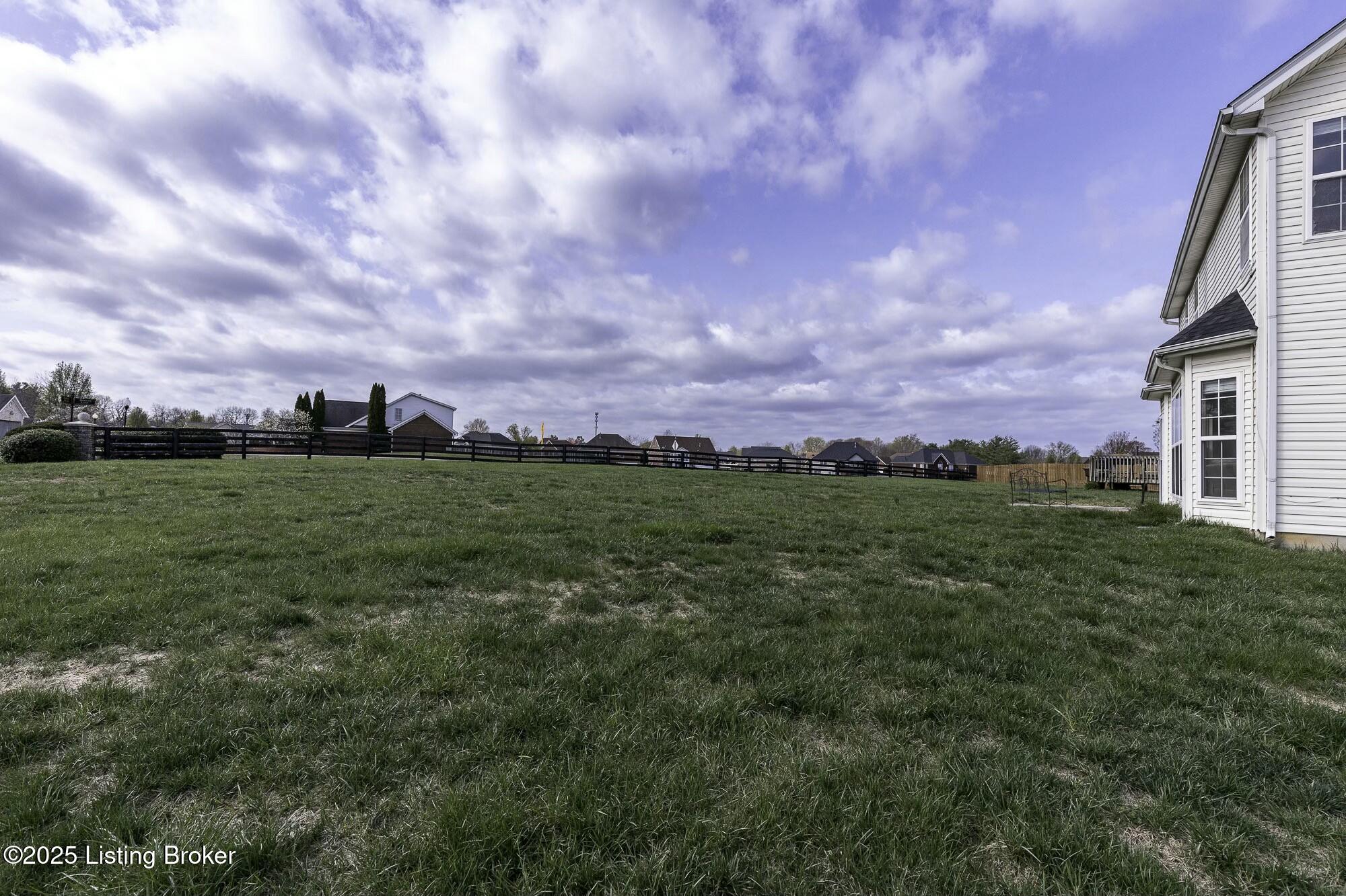 5928 Saddle Blanket Dr