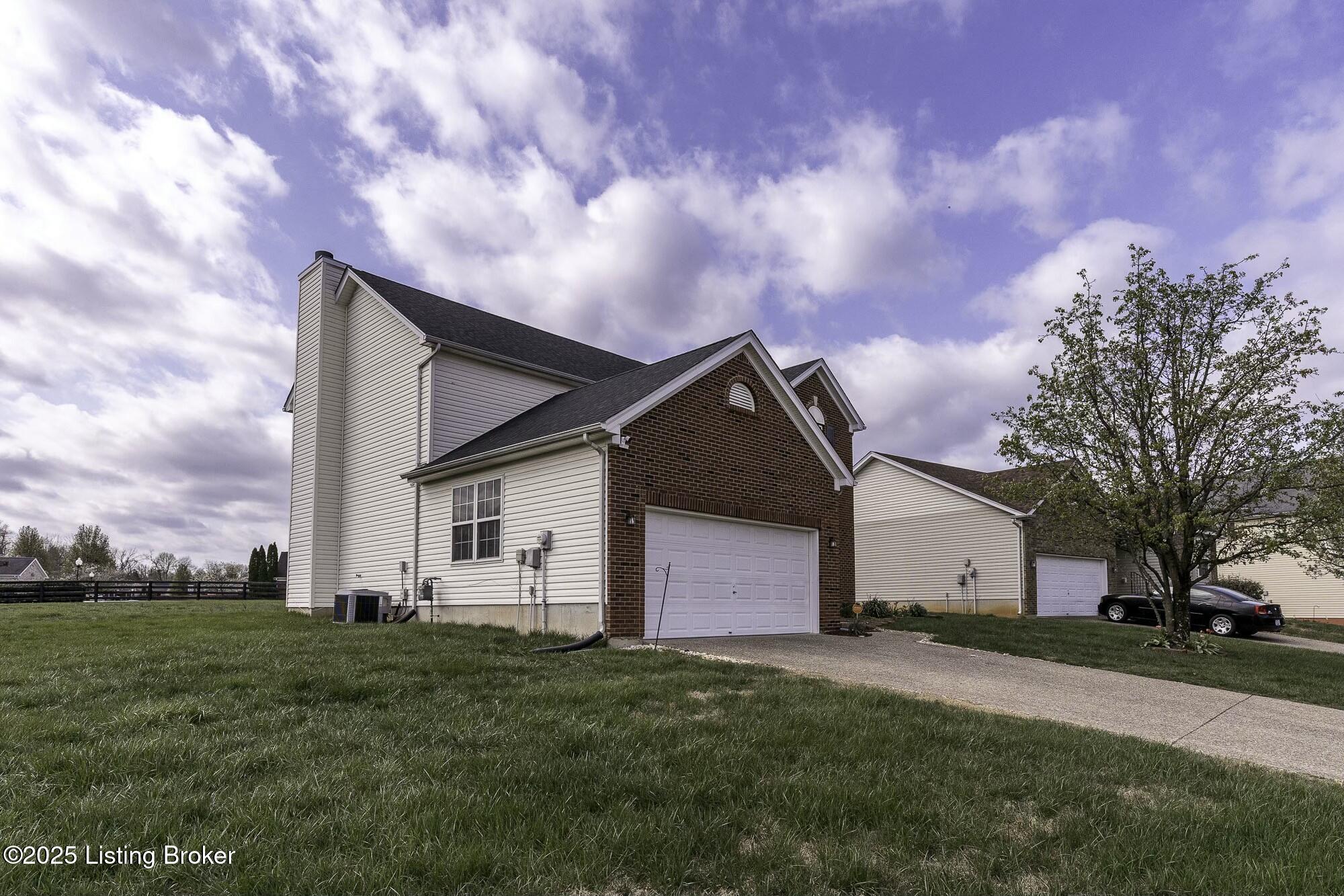 5928 Saddle Blanket Dr