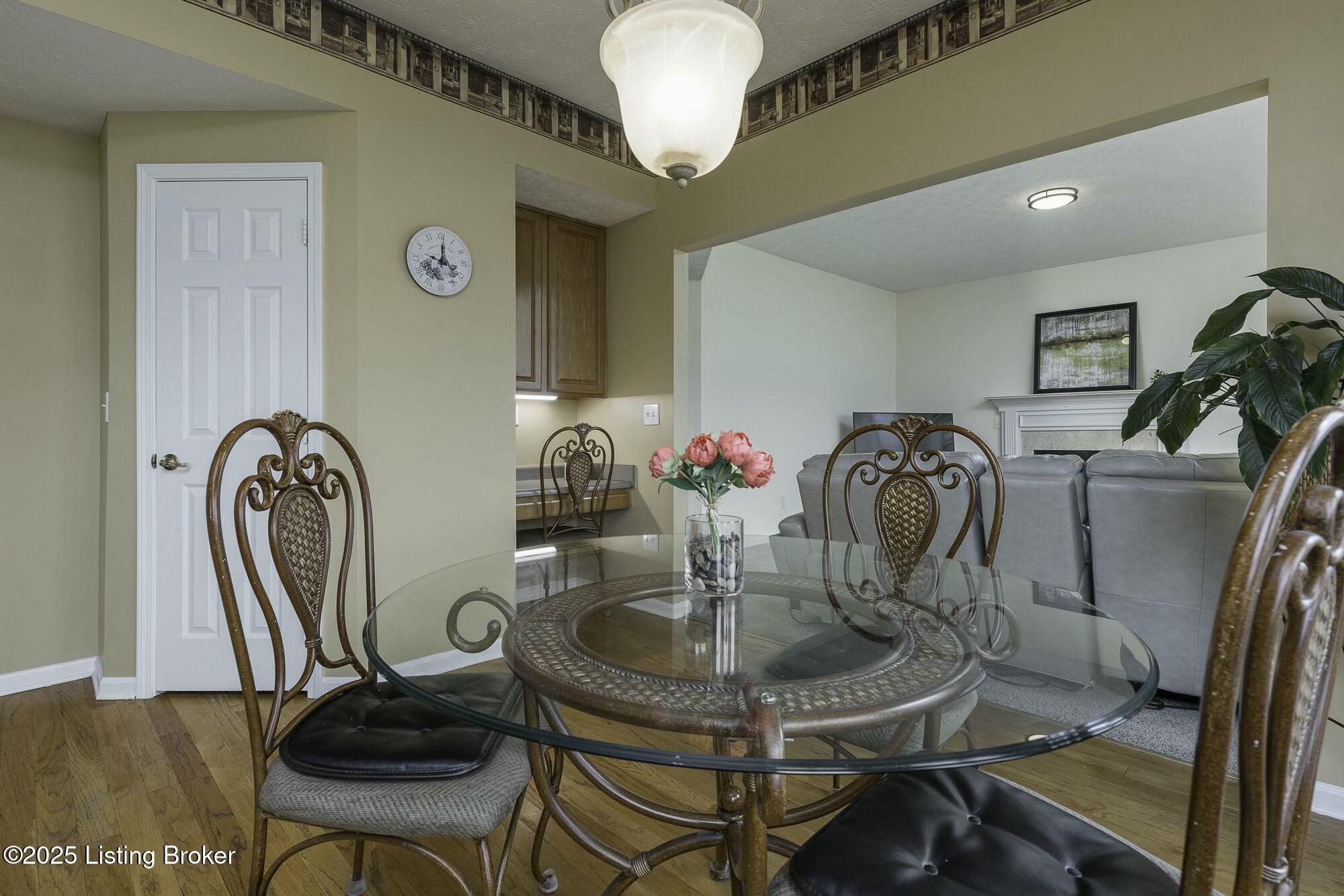 5928 Saddle Blanket Dr
