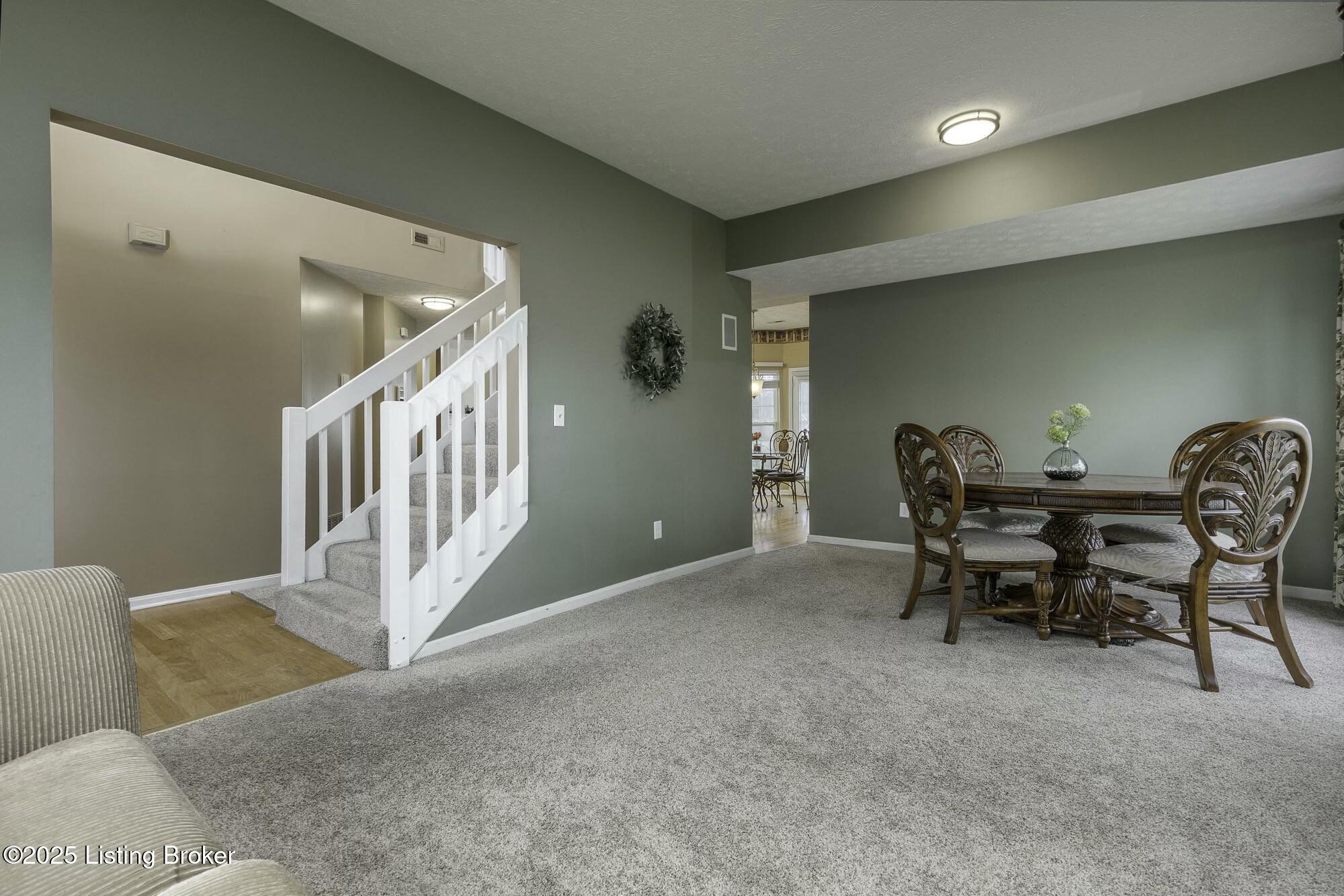 5928 Saddle Blanket Dr