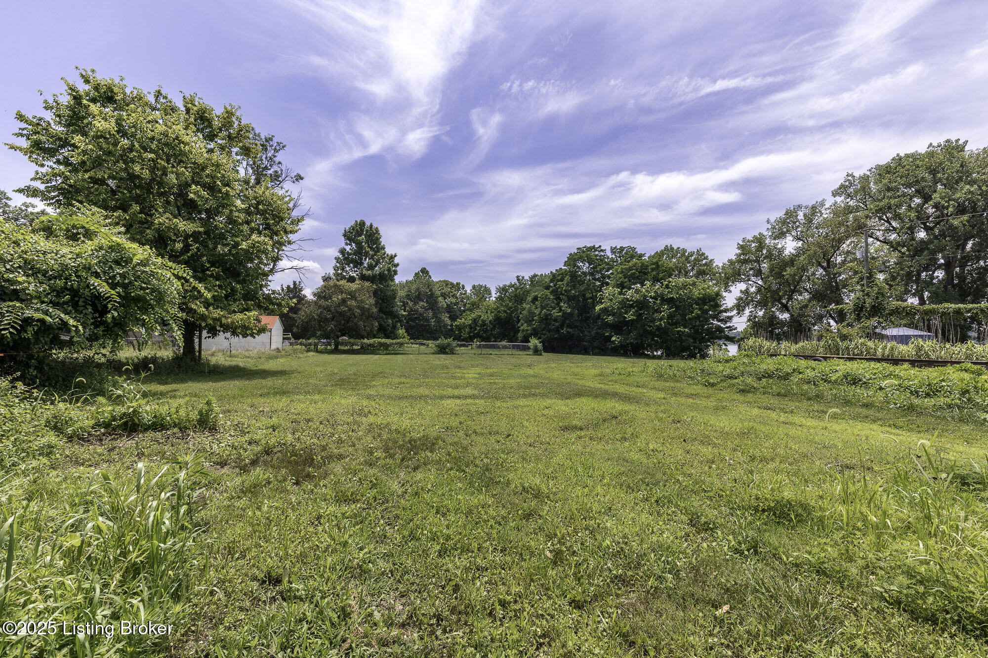 5209 River Rd