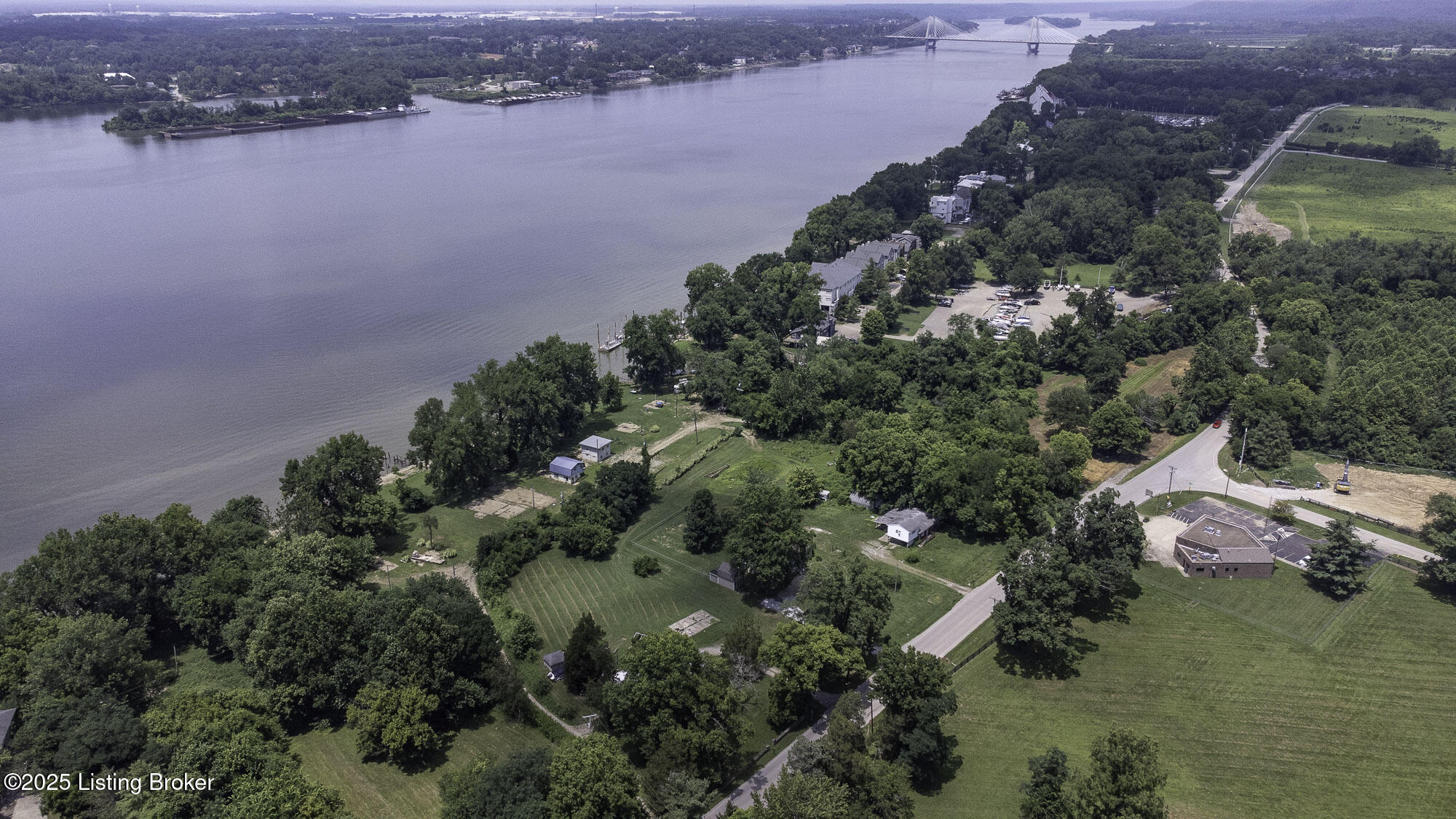 5209 River Rd