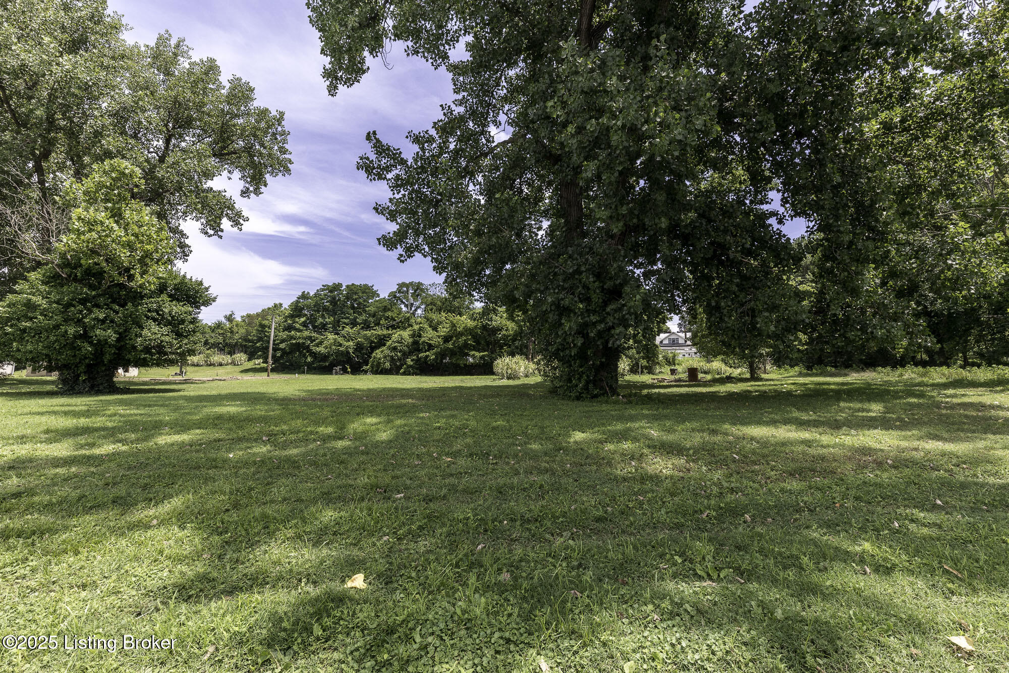 5209 River Rd