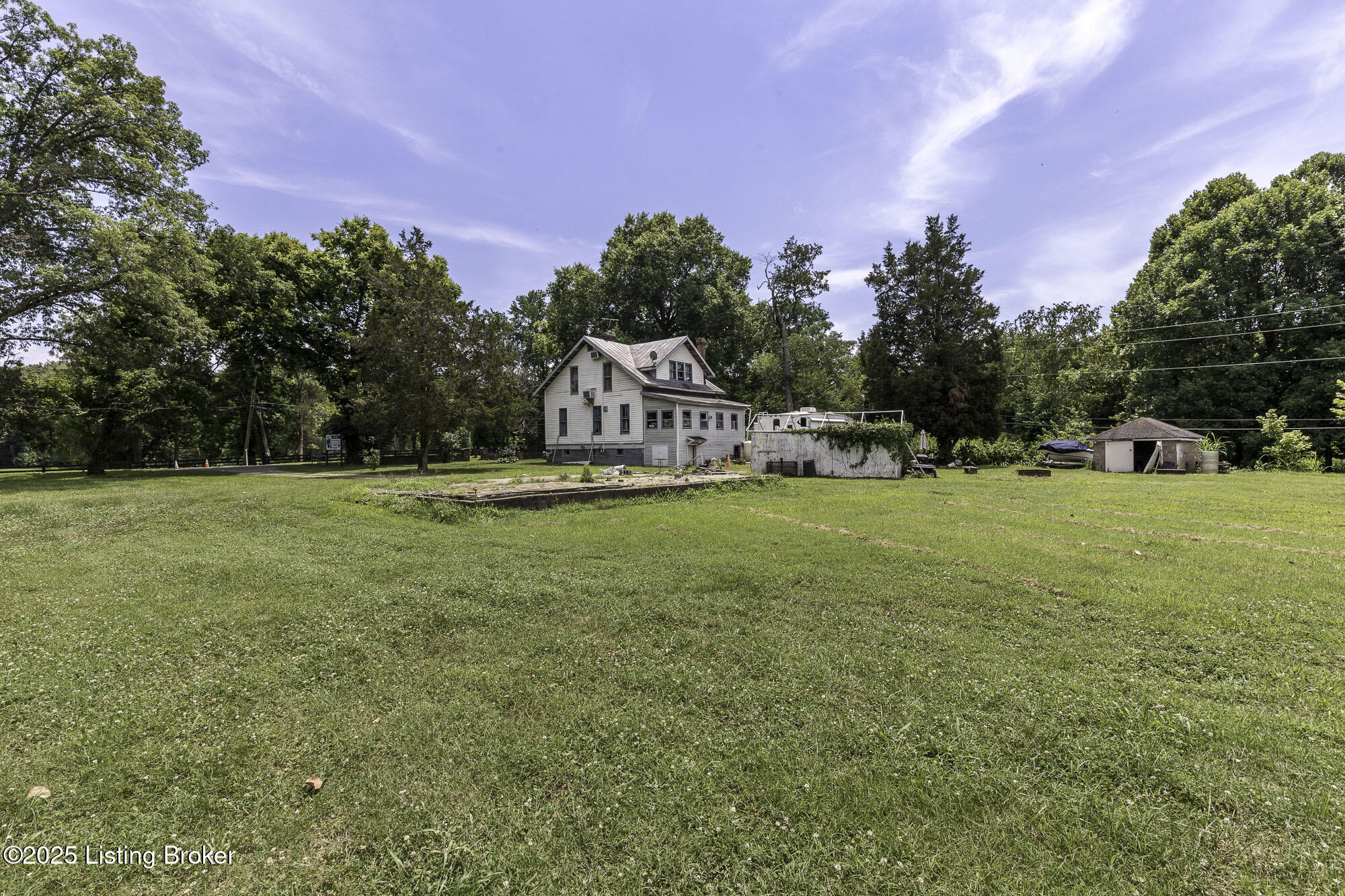 5209 River Rd