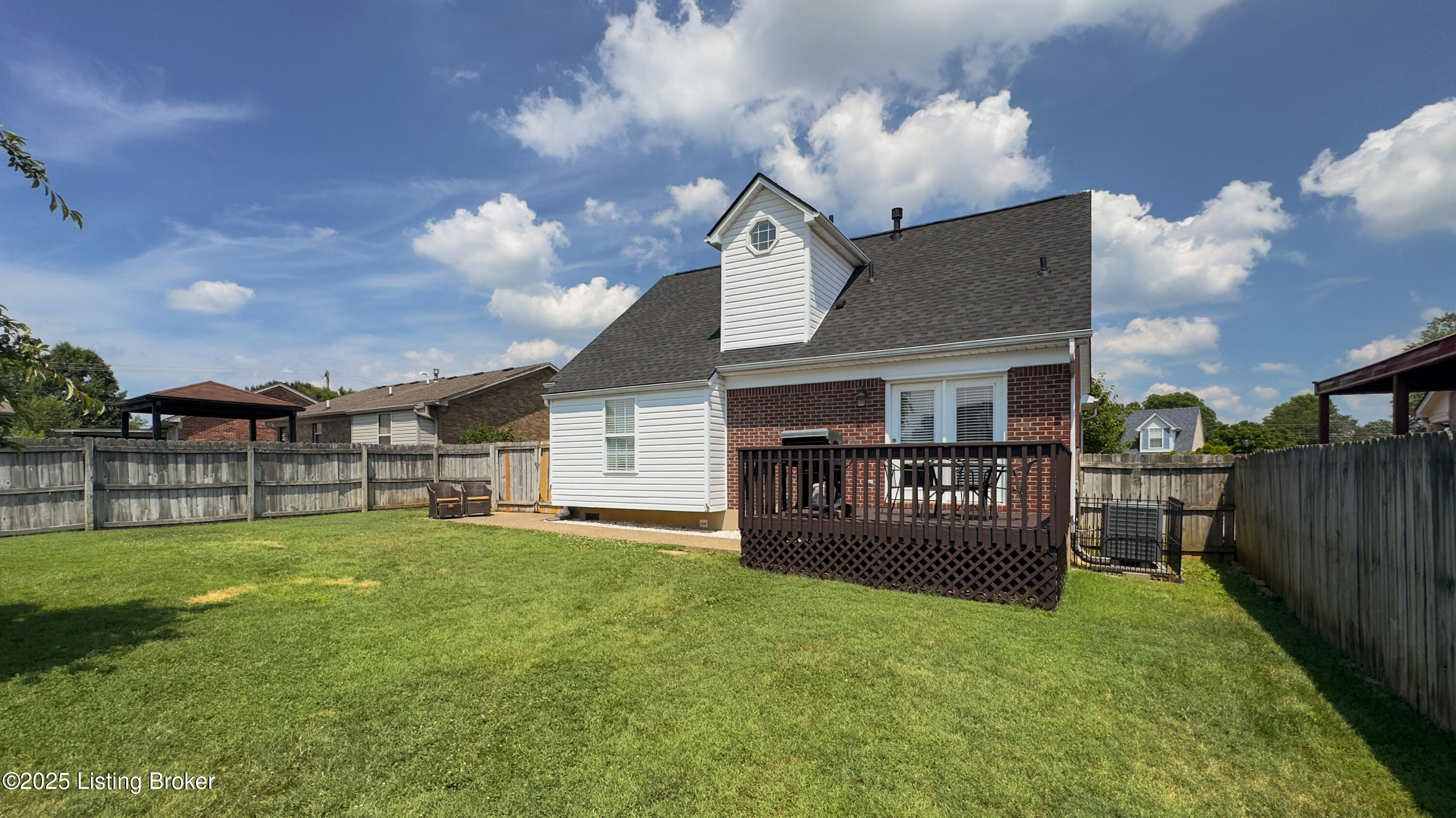 9904 Lancewood Rd