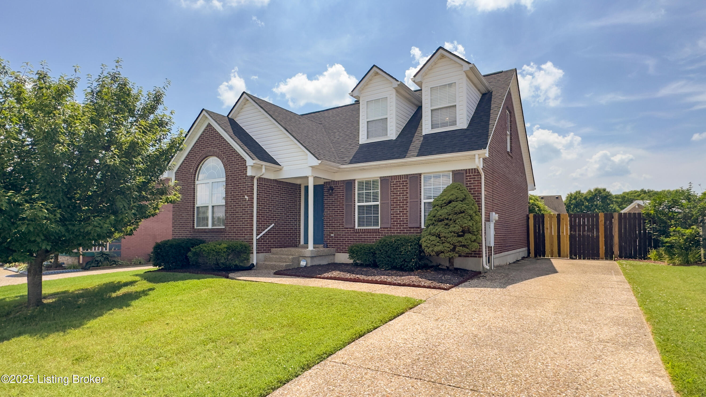 9904 Lancewood Rd
