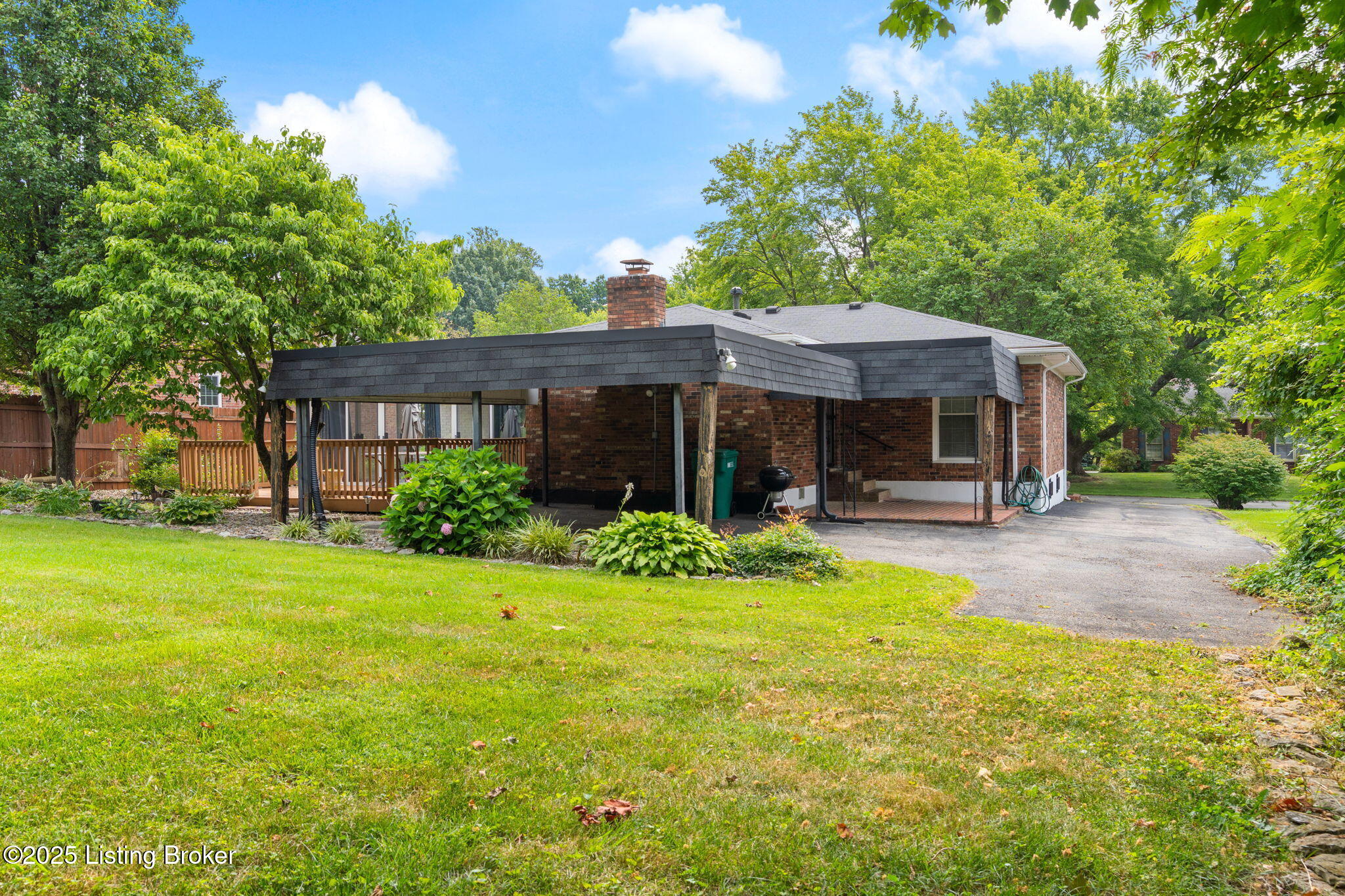 3420 Gonewind Dr