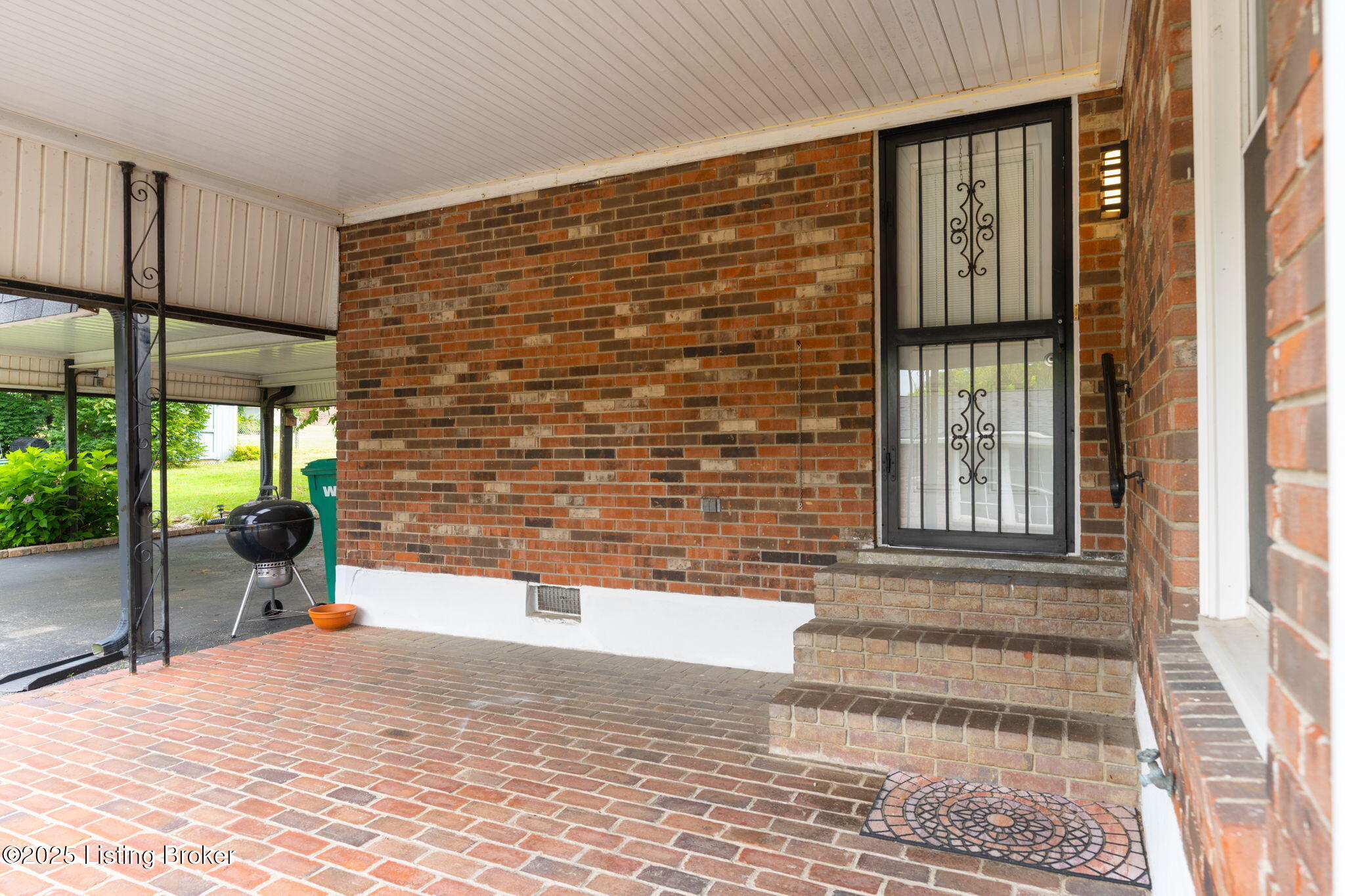 3420 Gonewind Dr