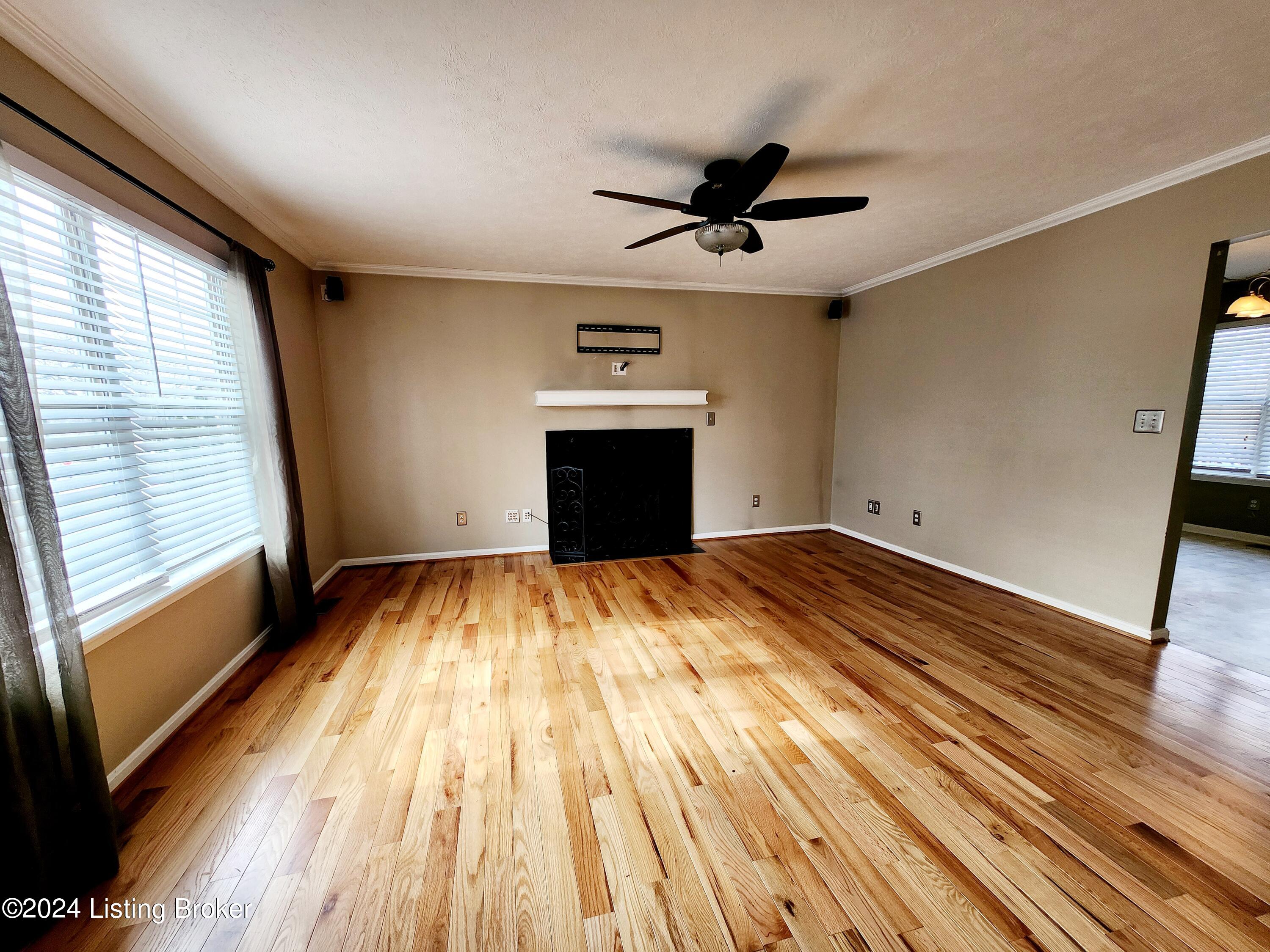 10903 Aspenview Ct