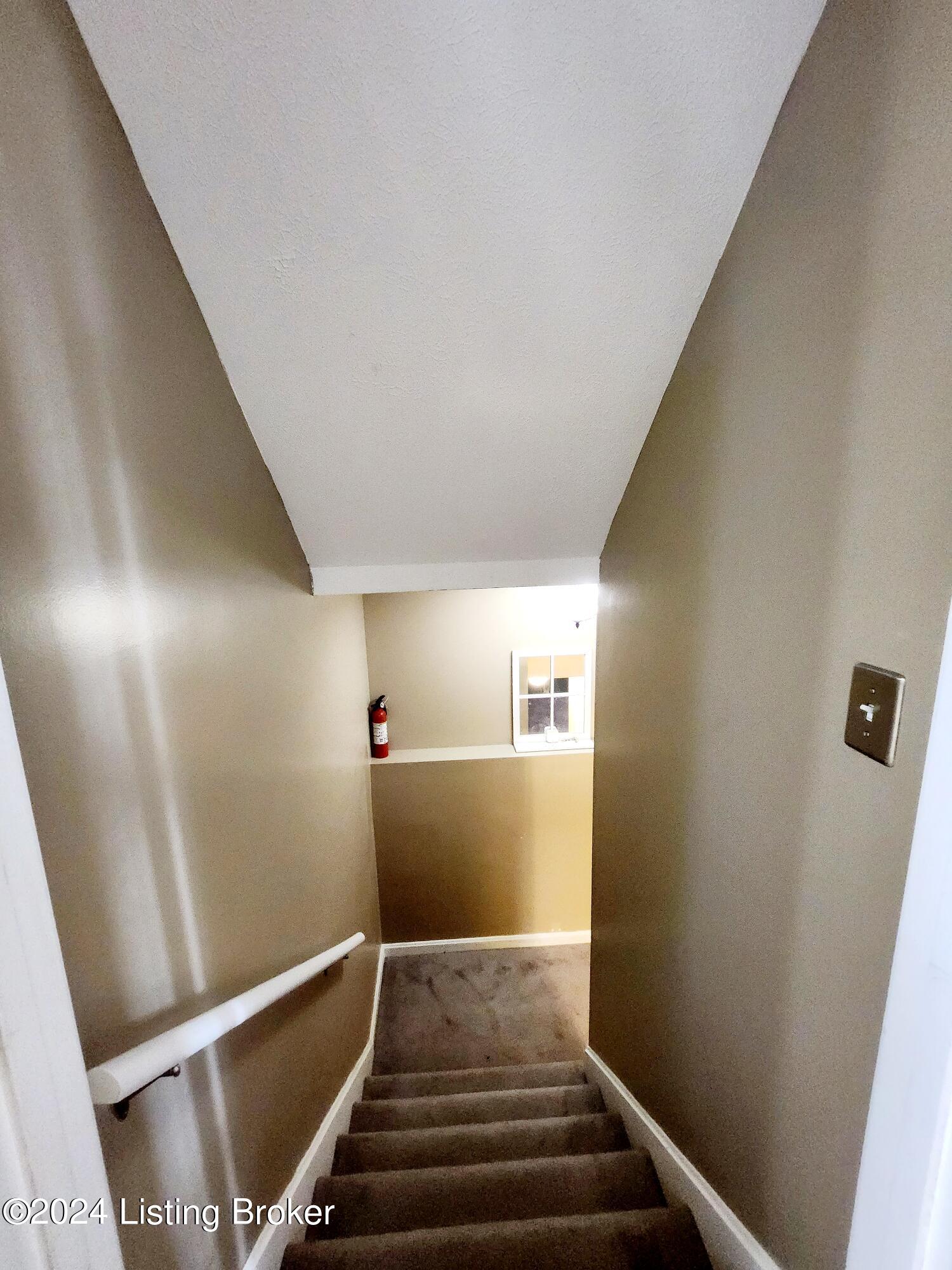 10903 Aspenview Ct