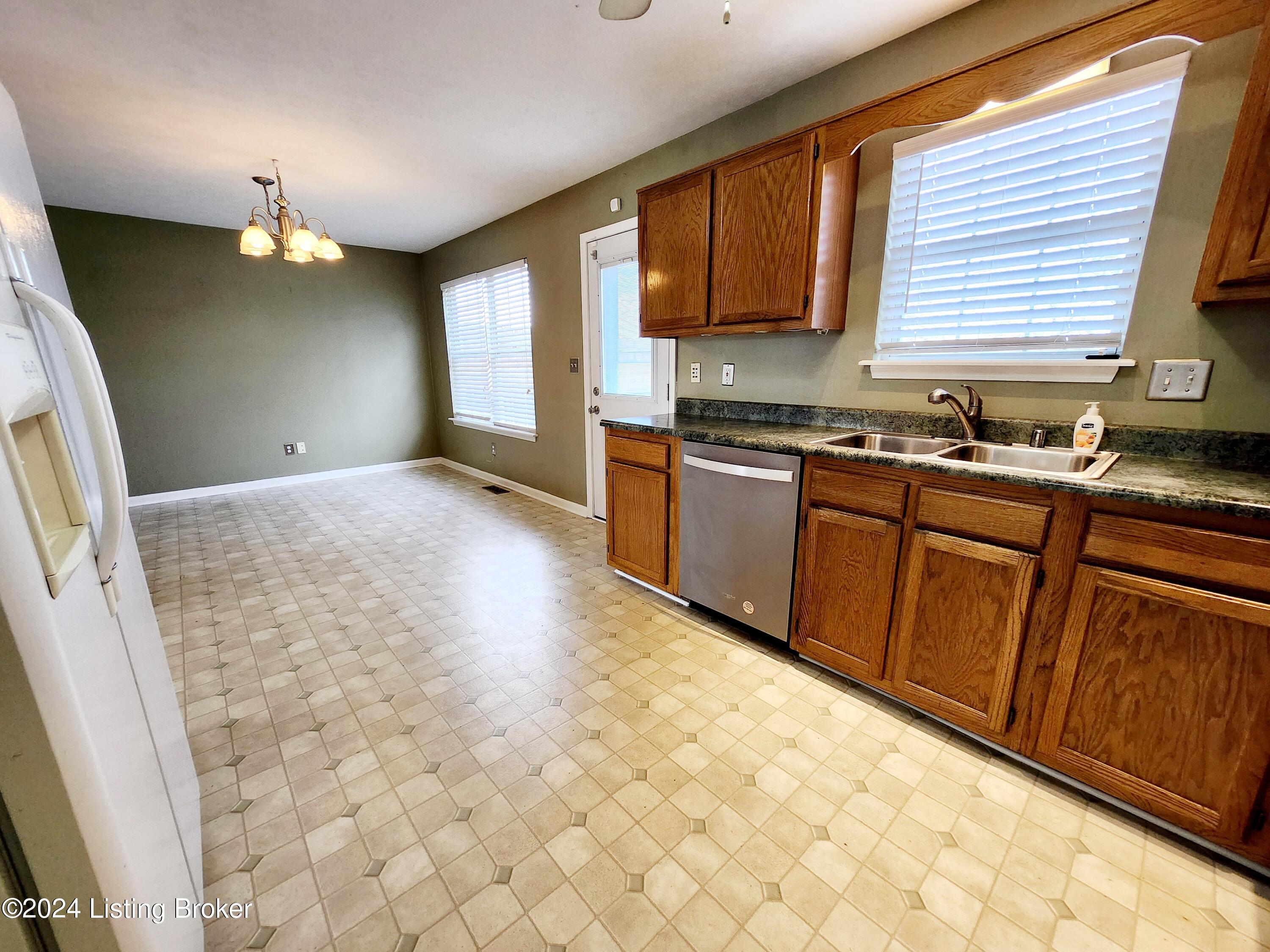 10903 Aspenview Ct