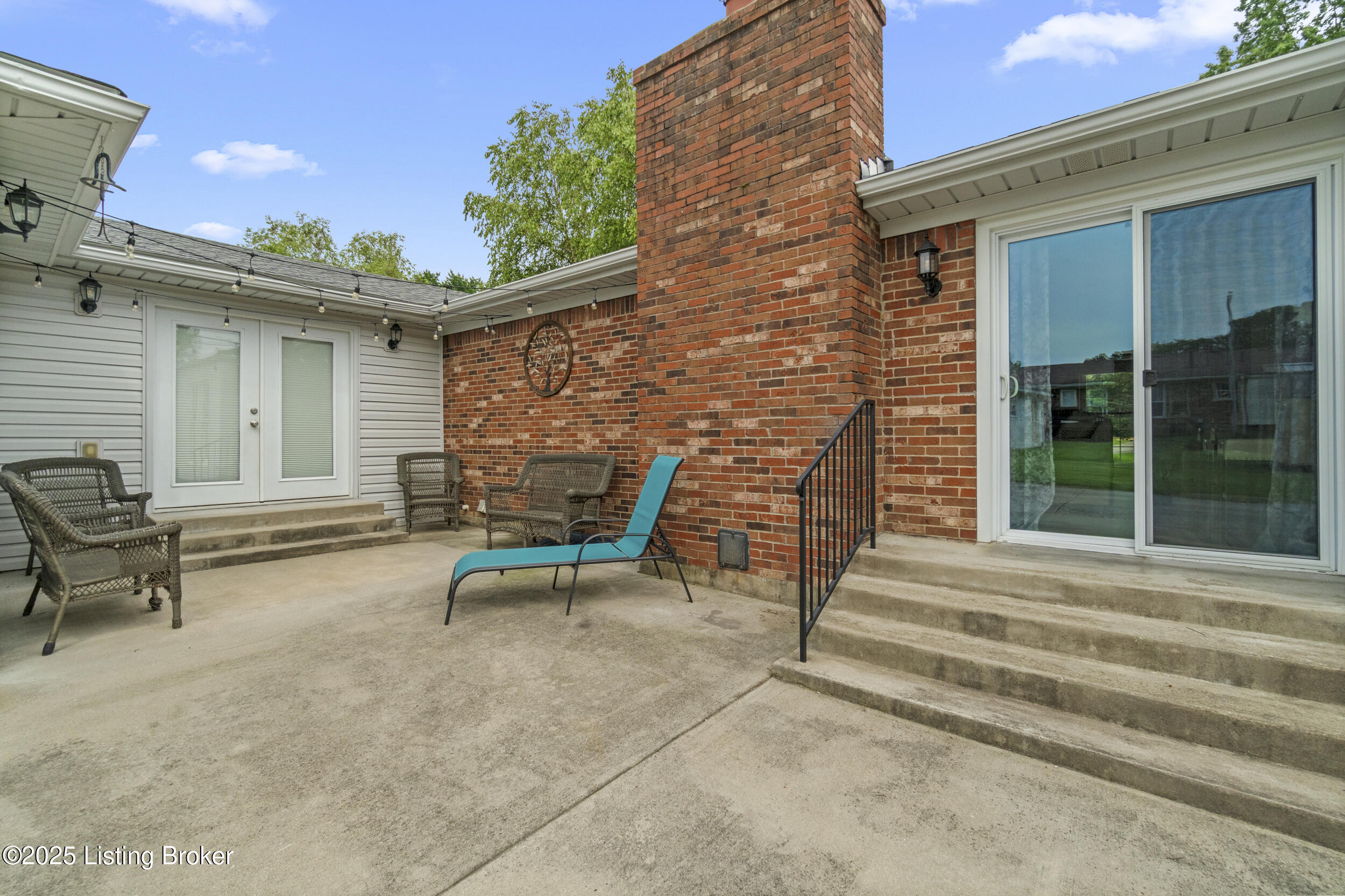 8317 Cabin Hill Rd