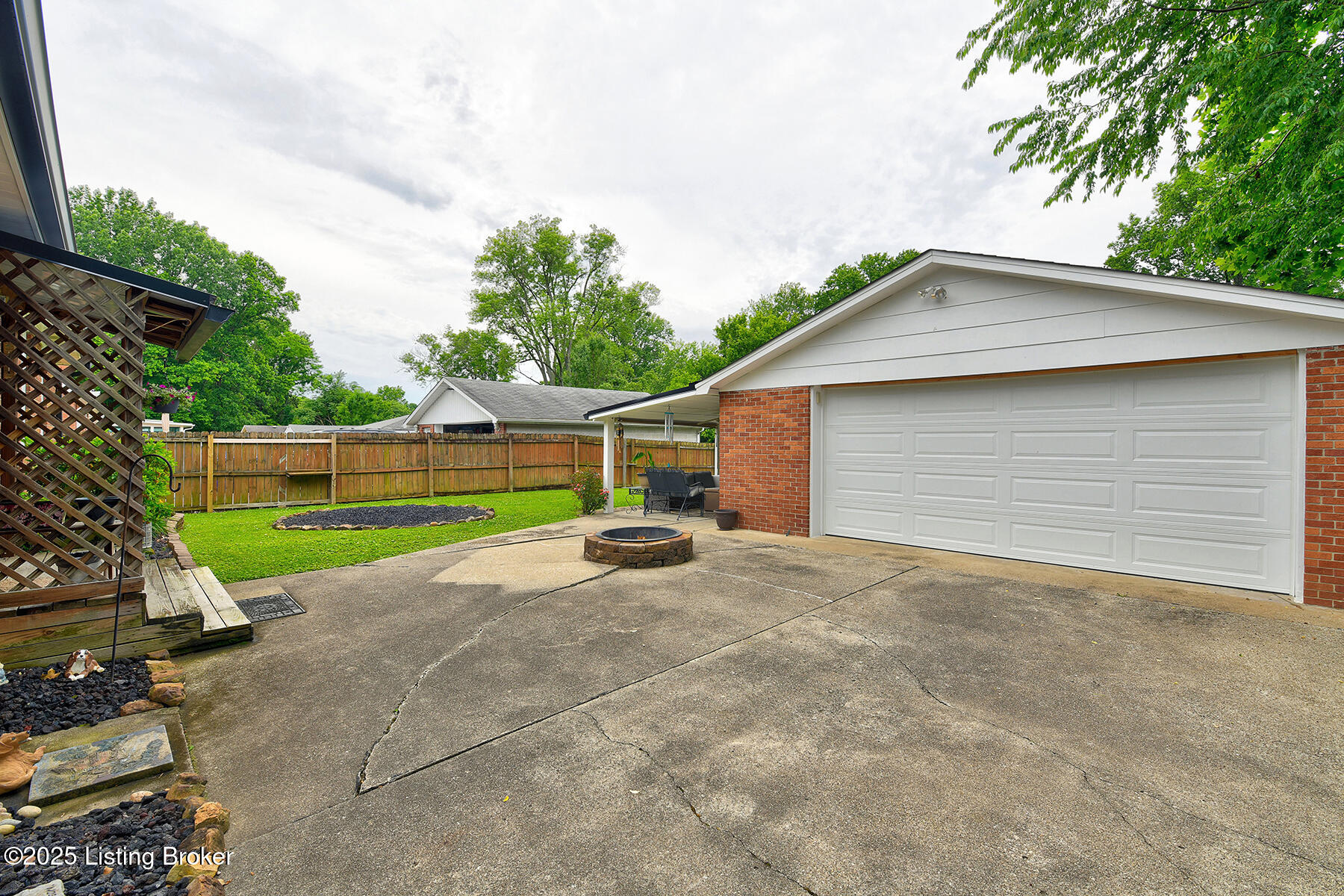 4205 Tamm Ct