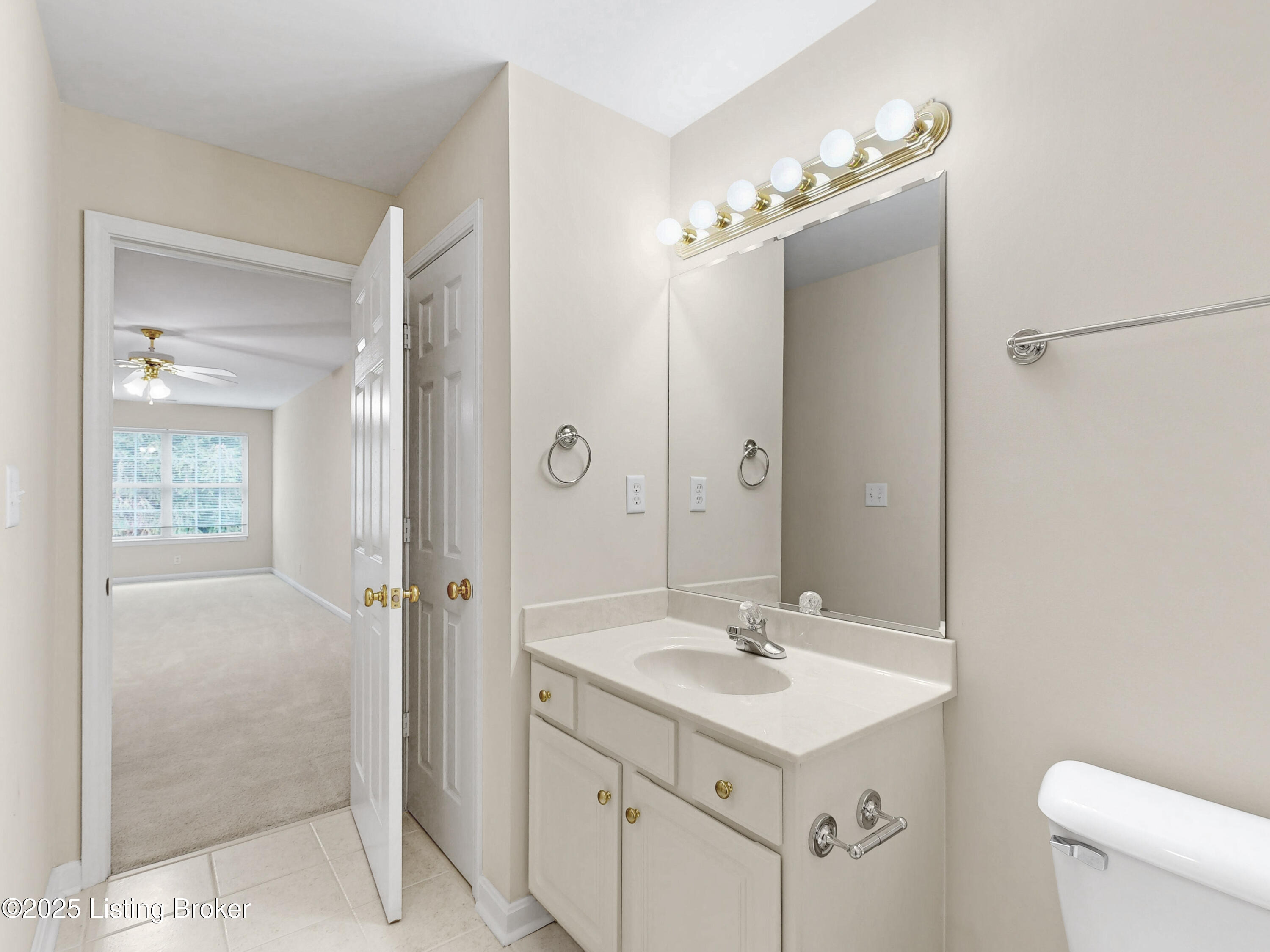 4105 Lilac Vista Dr