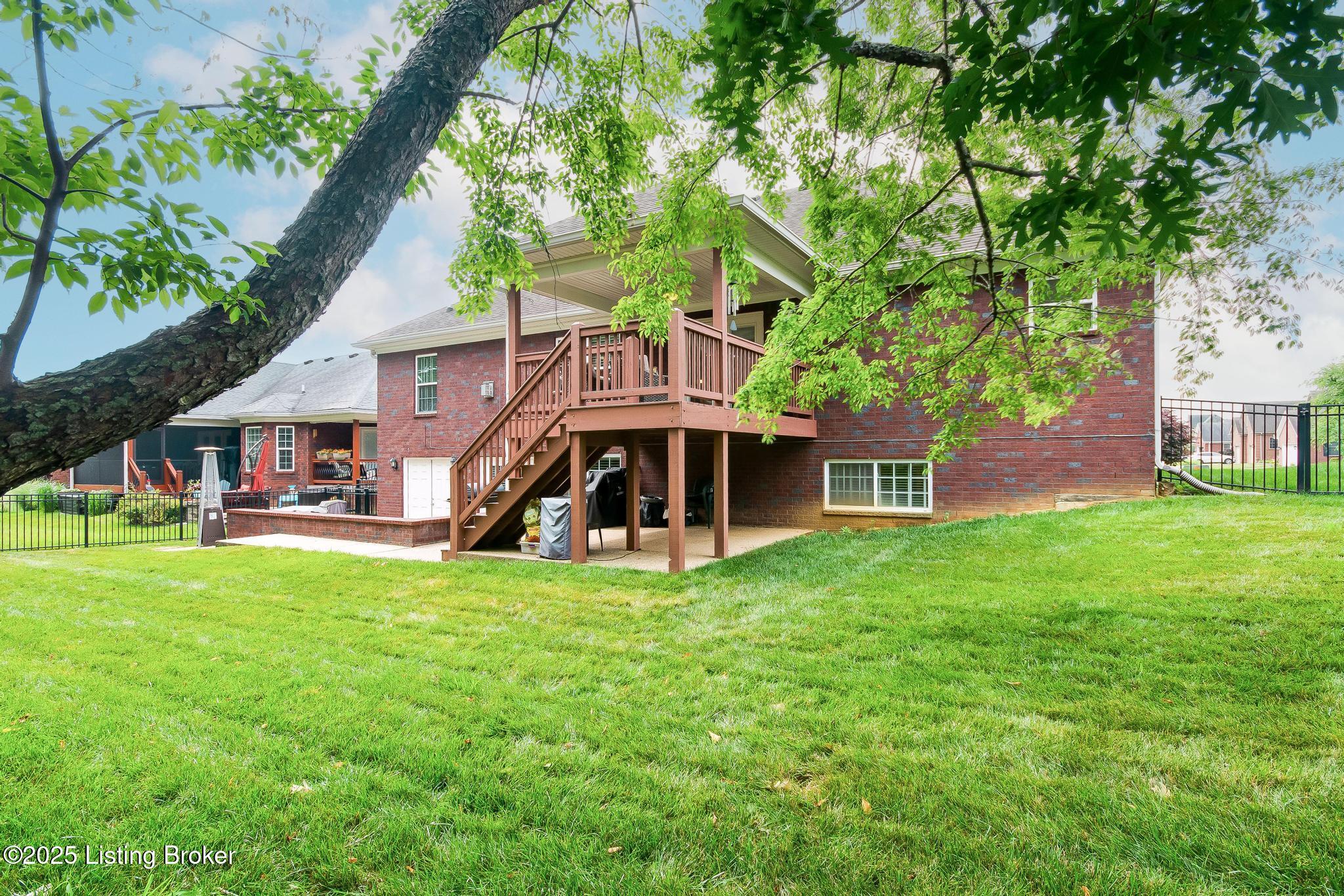10409 Buzzman Dr