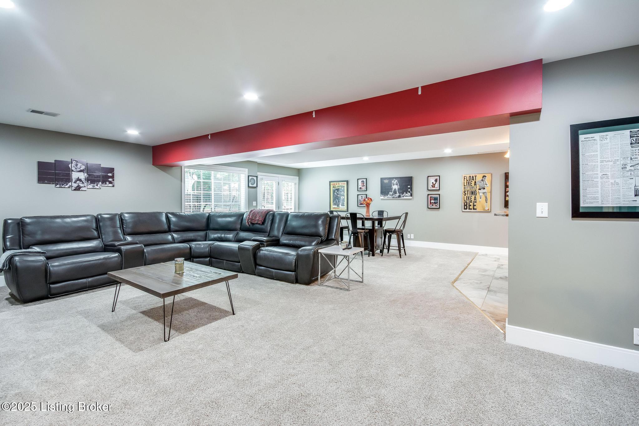 10409 Buzzman Dr