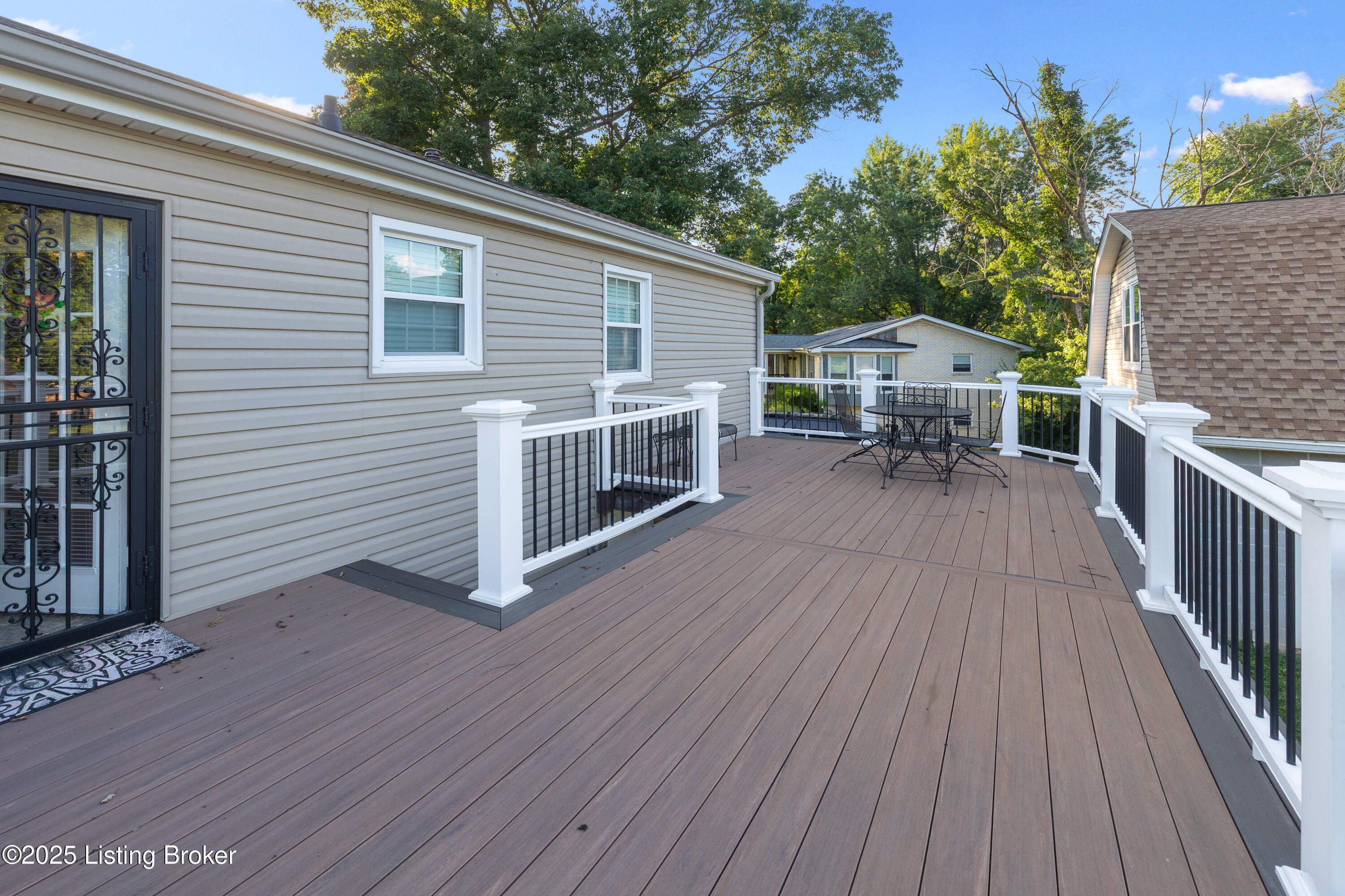 3911 Scenic Trail