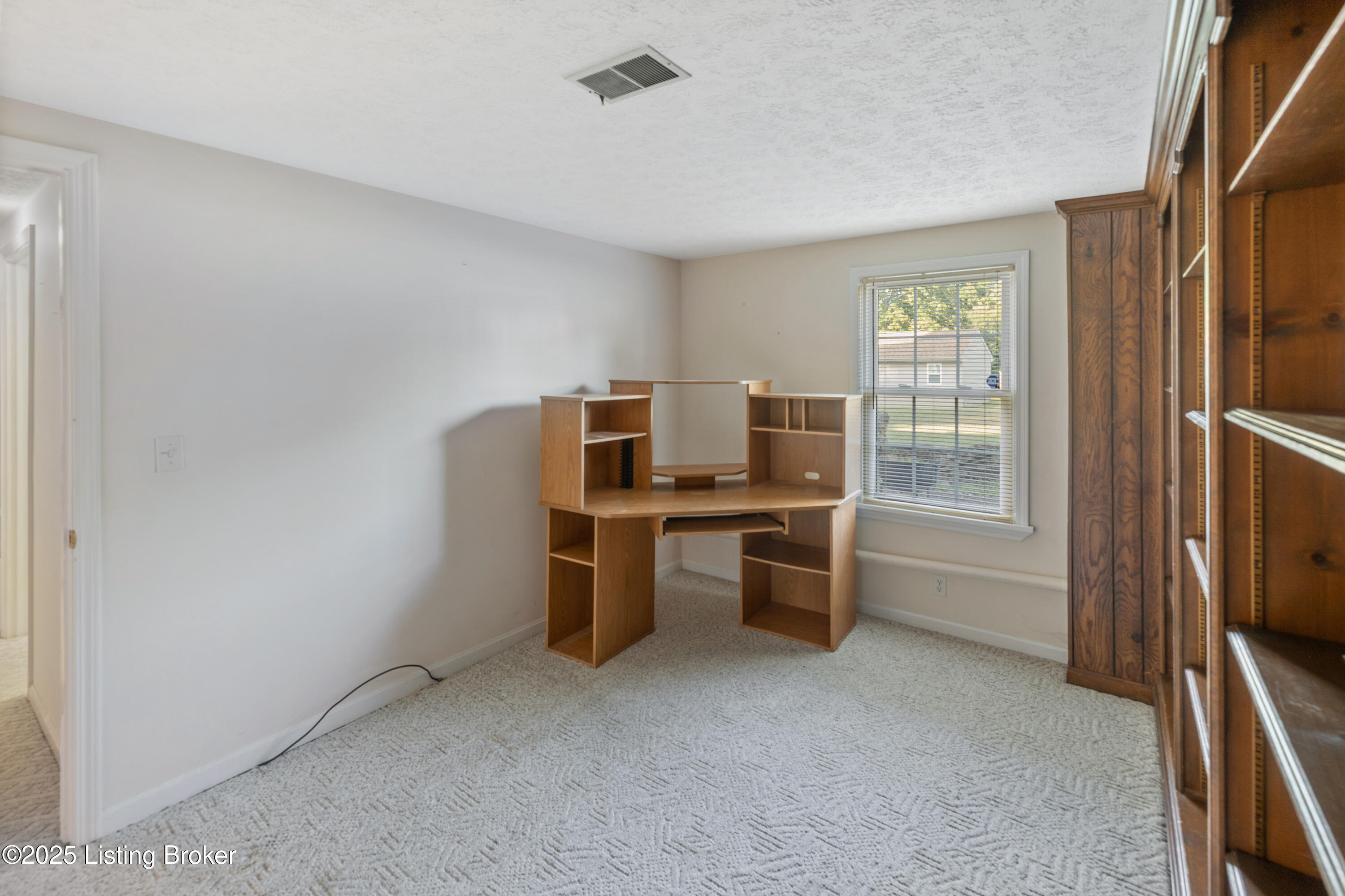 3911 Scenic Trail