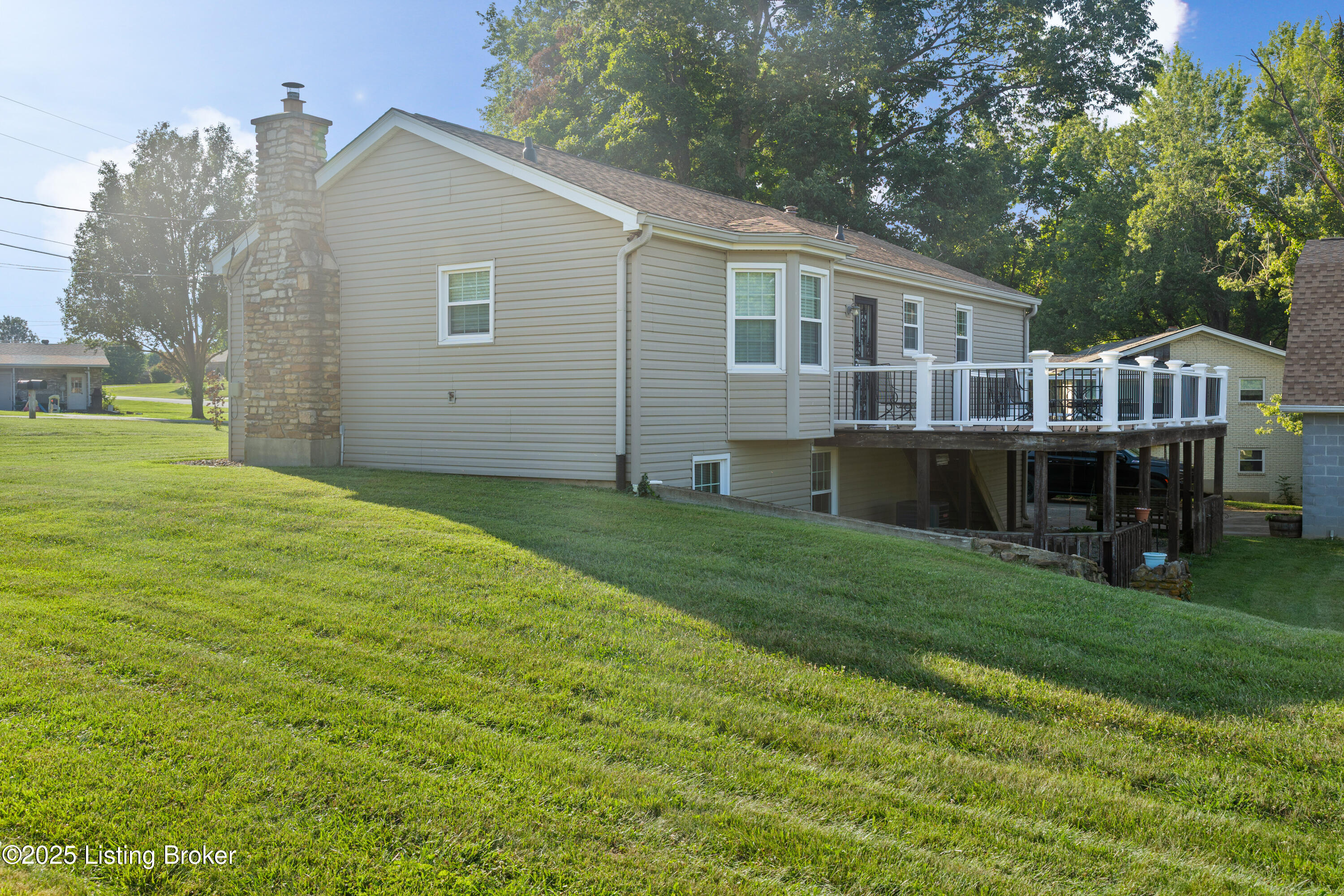 3911 Scenic Trail
