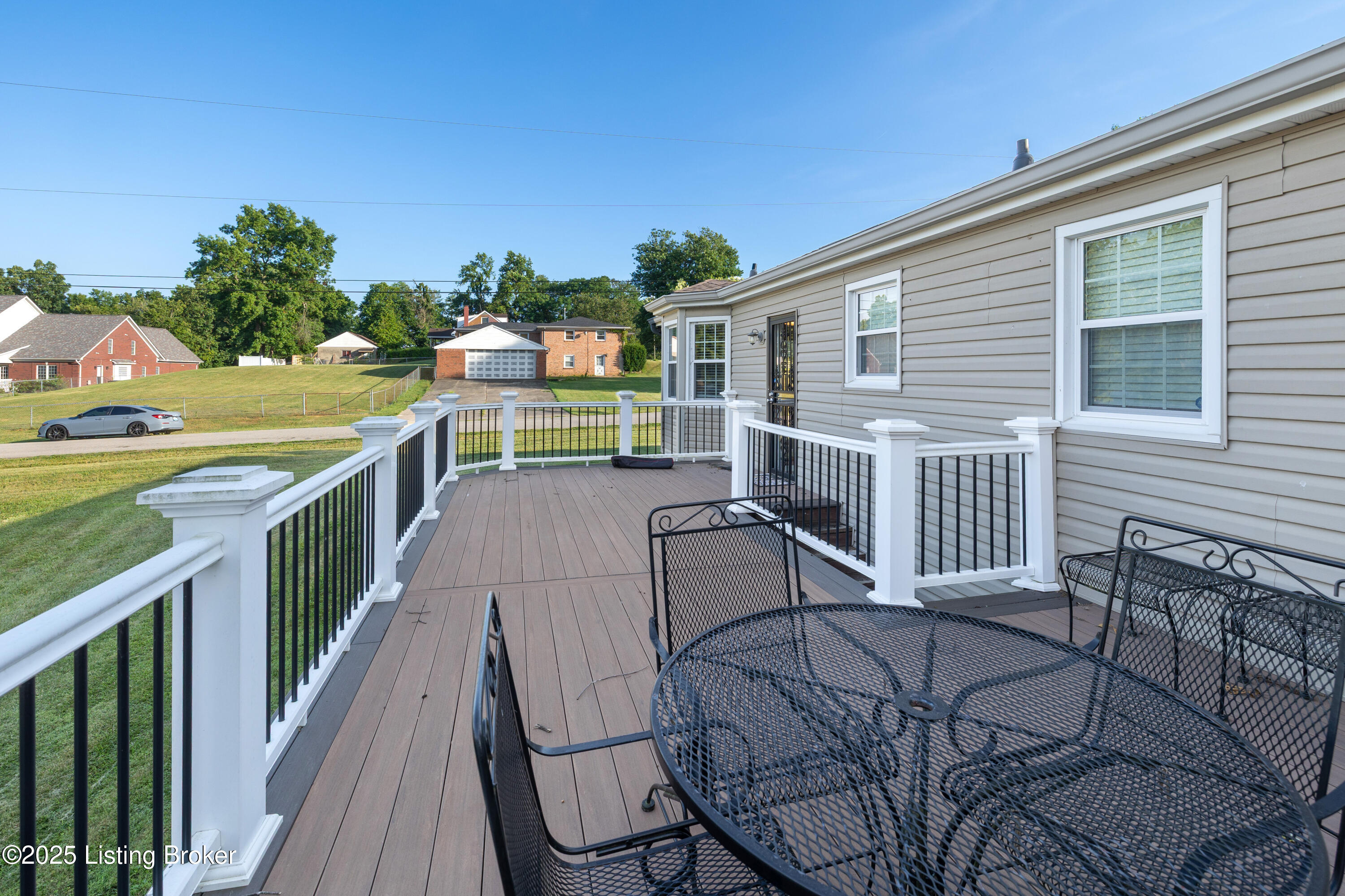 3911 Scenic Trail