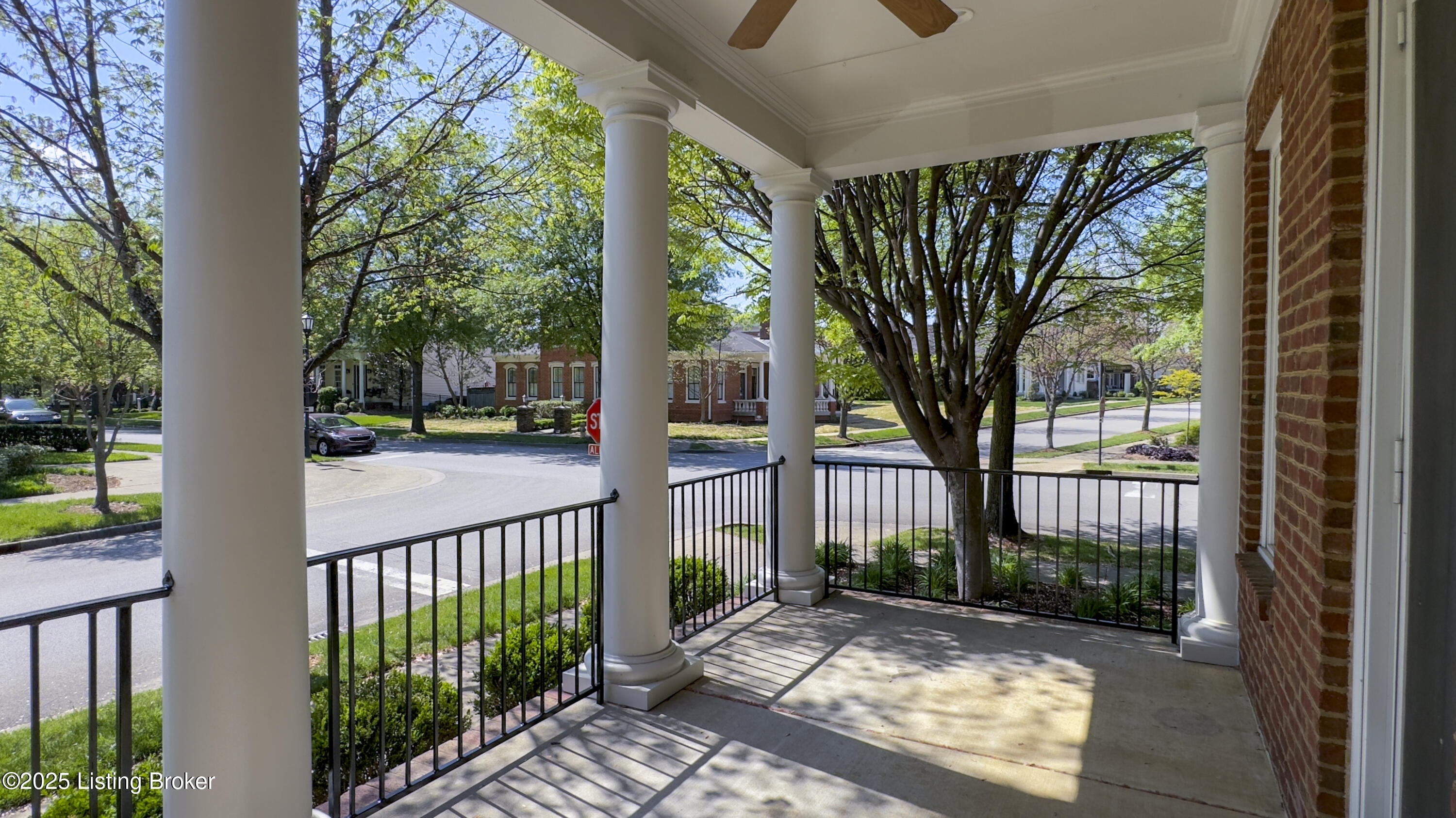 9201 Dayflower St 101