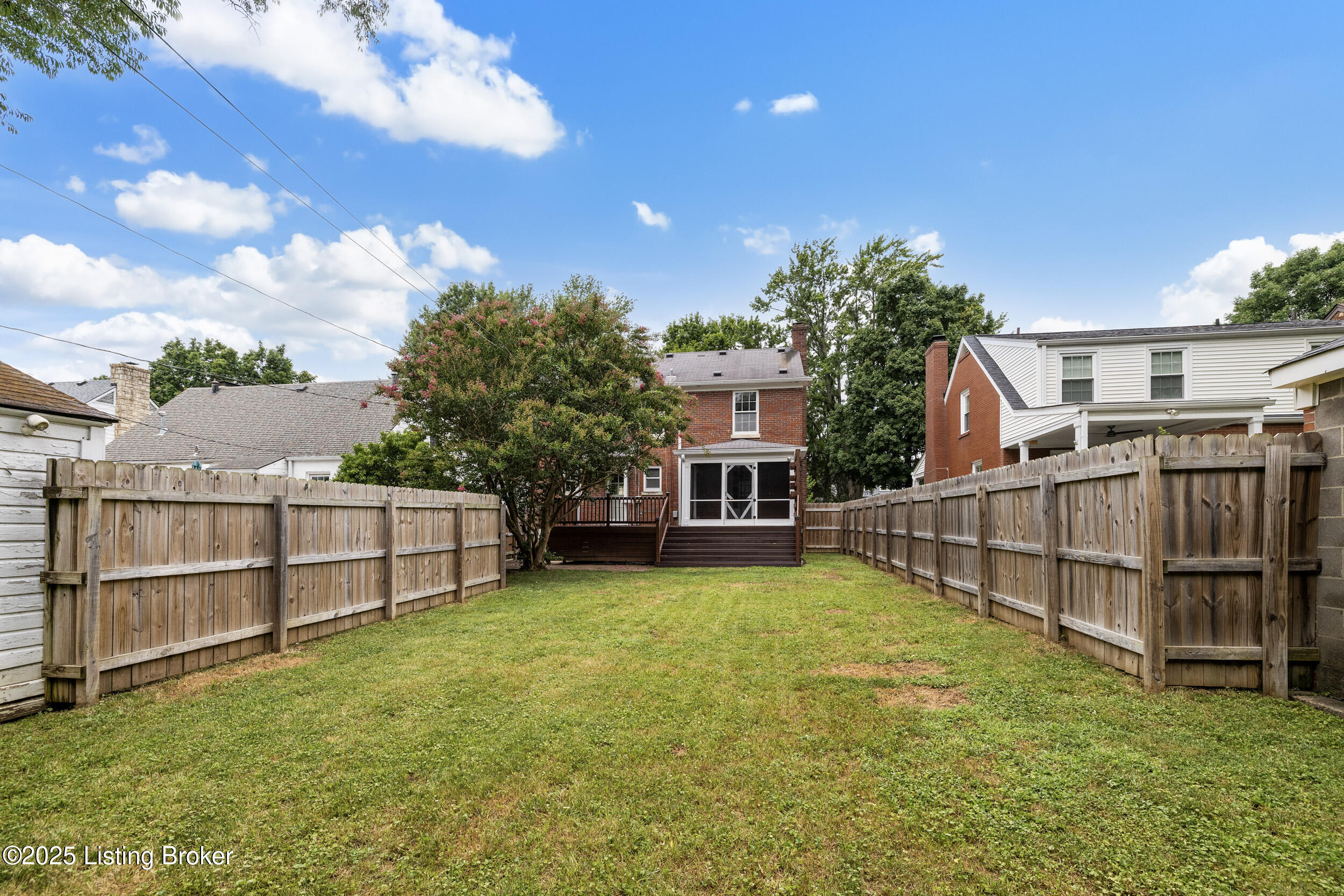 2214 Winston Ave