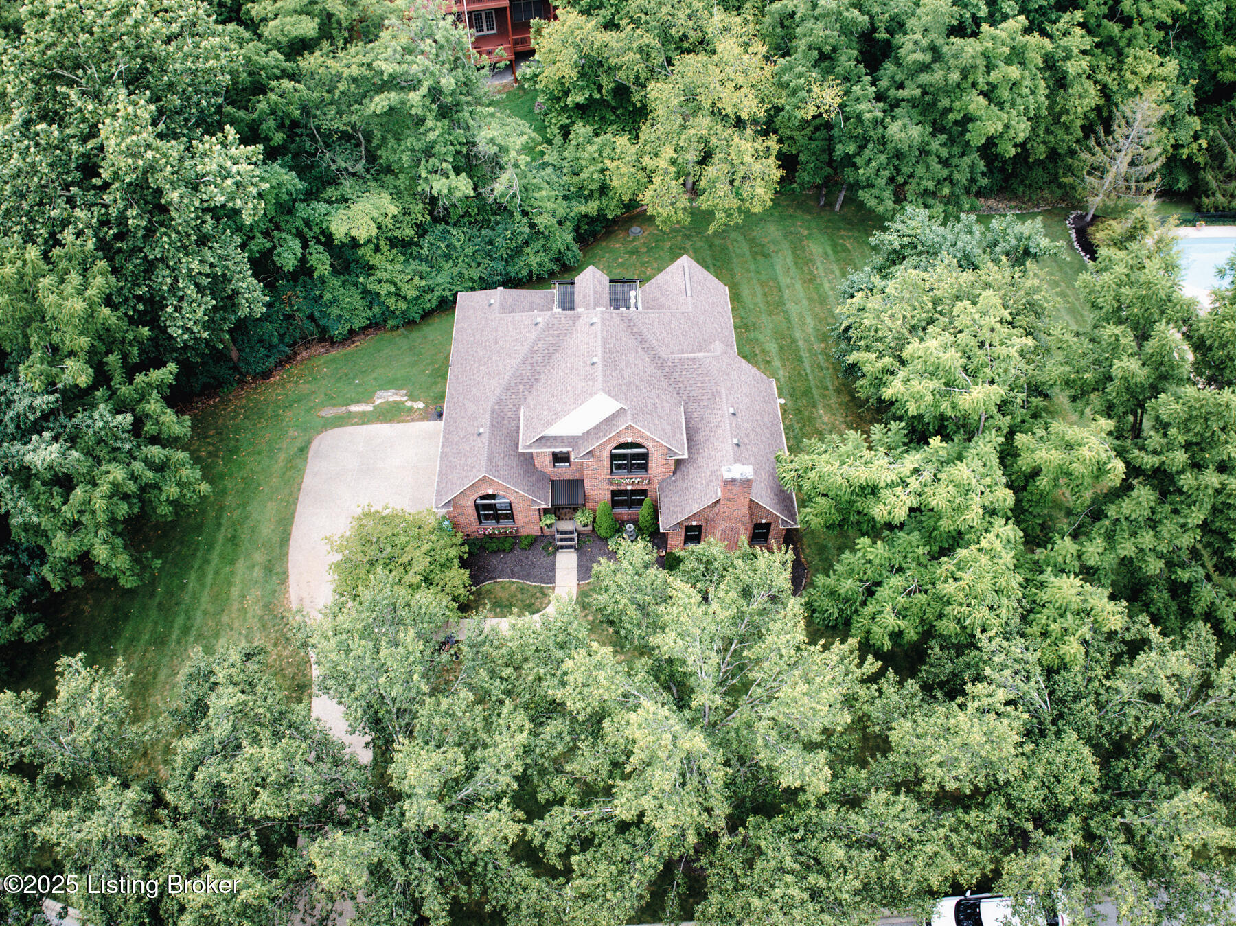 16801 Ash Glen Rd
