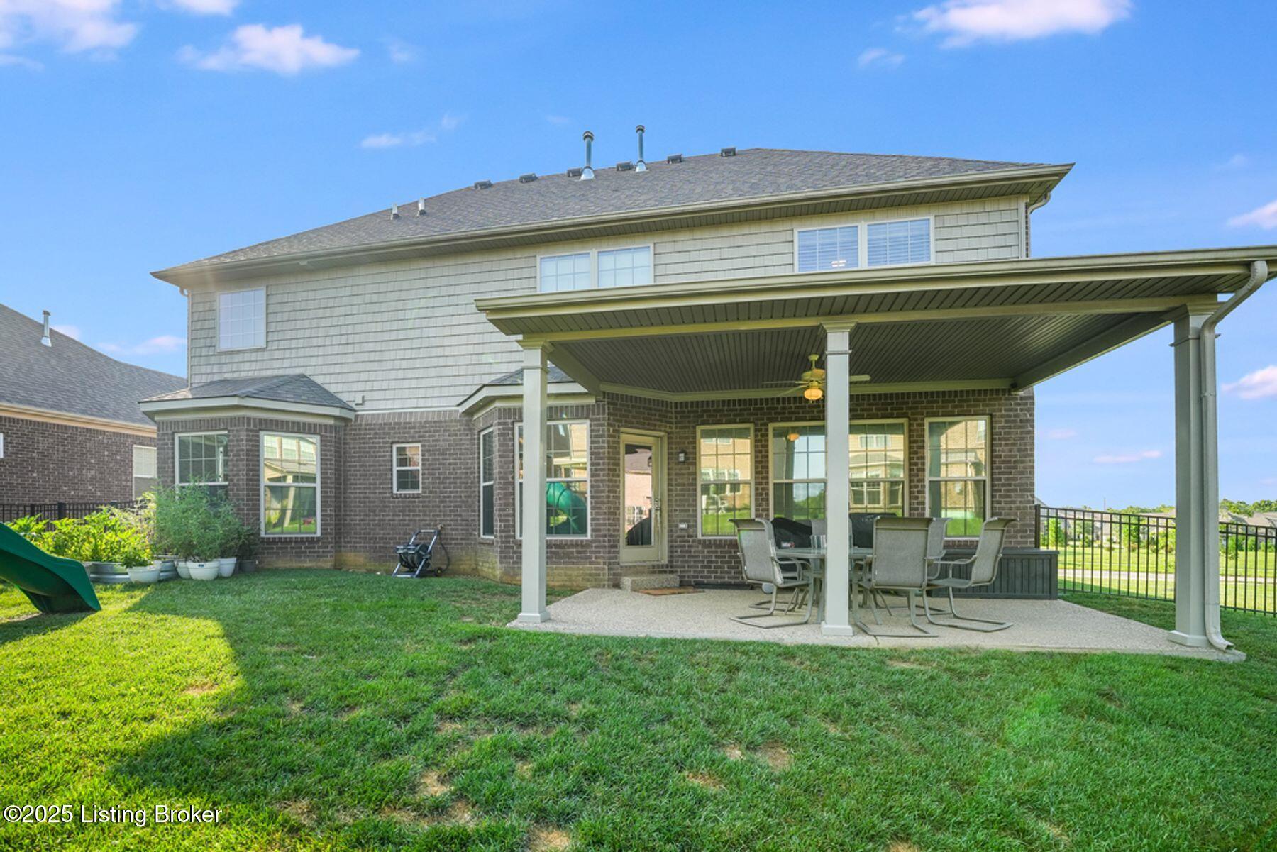 108 Charmwood Ct