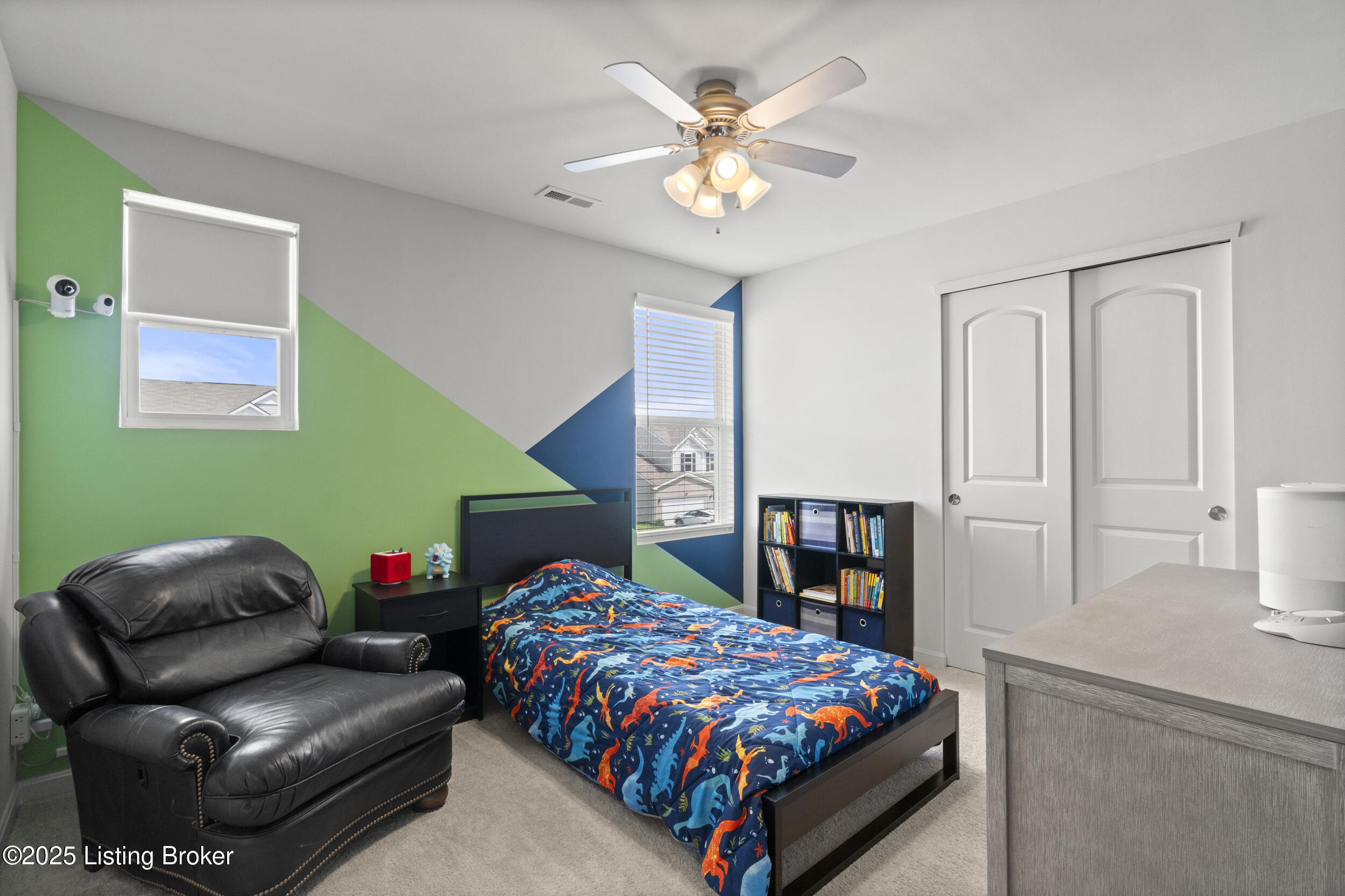 425 Vildana Way
