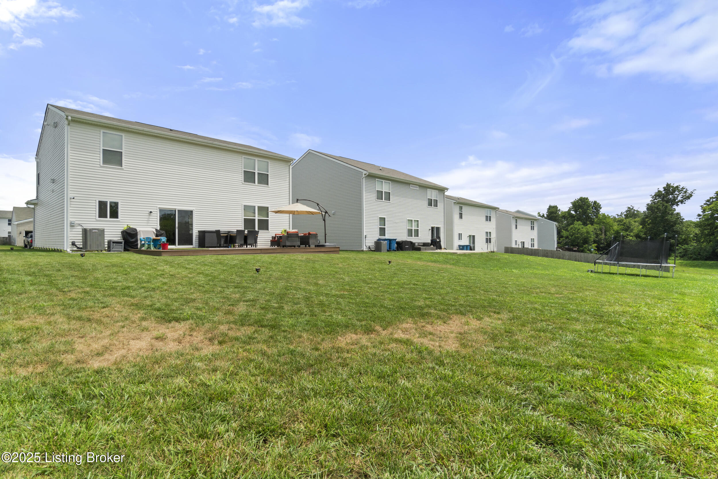 425 Vildana Way