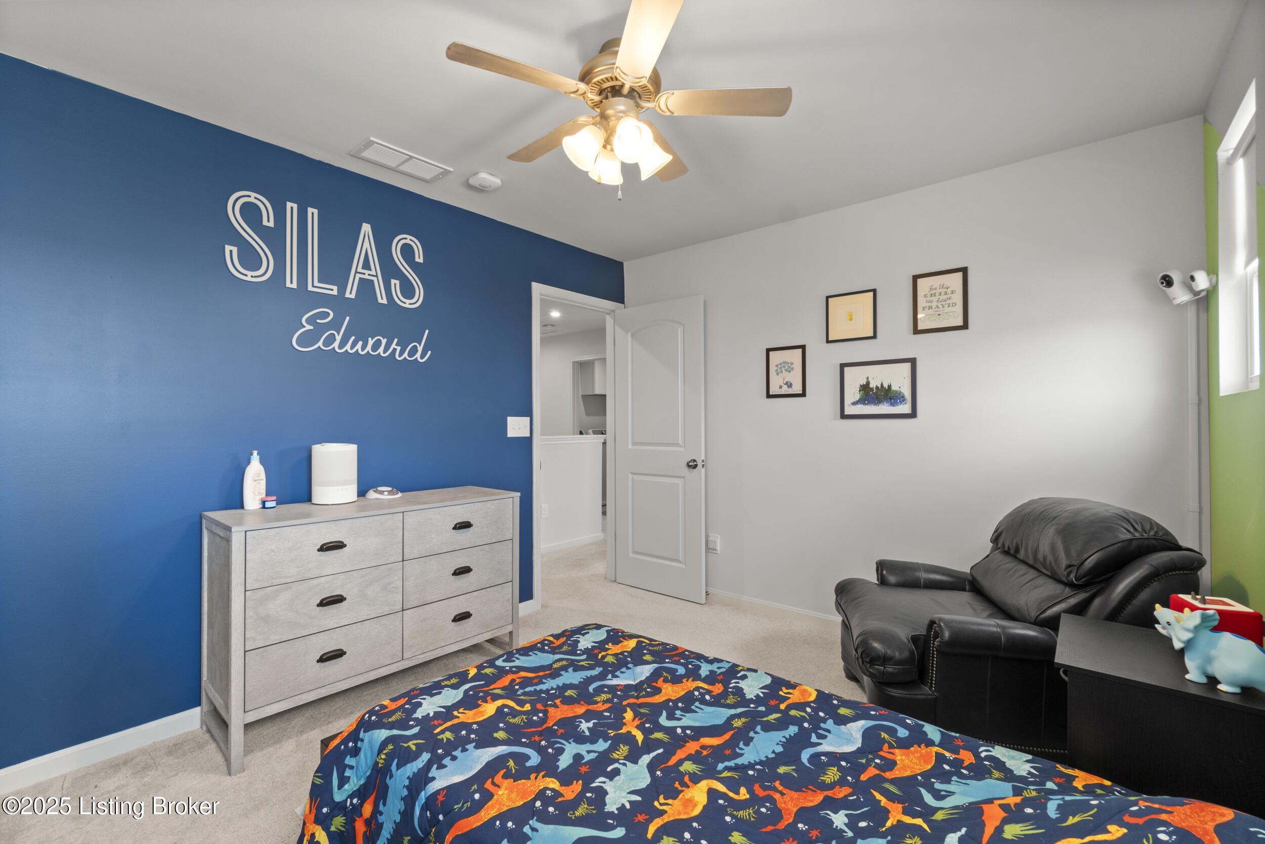 425 Vildana Way