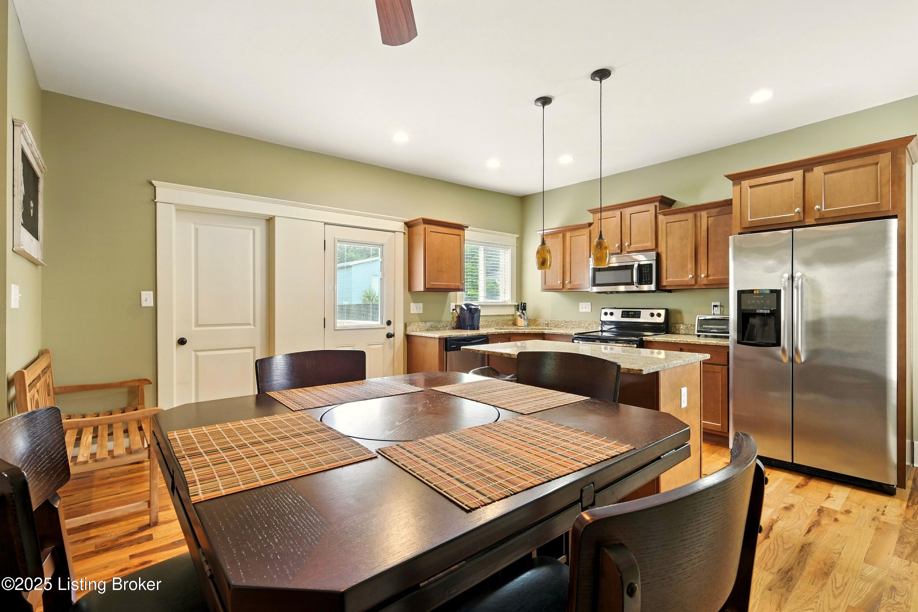 108 Evergreen Rd