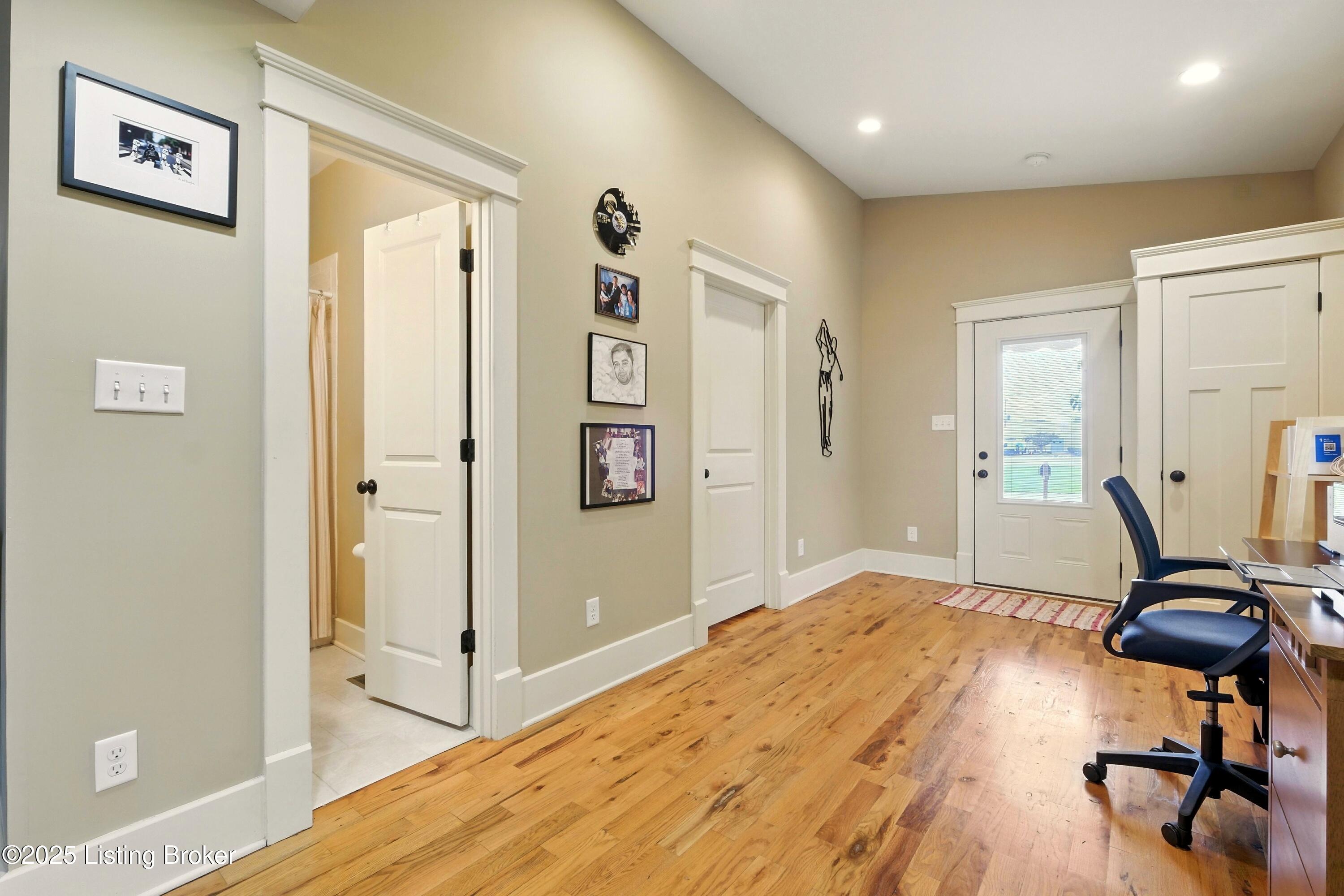 108 Evergreen Rd