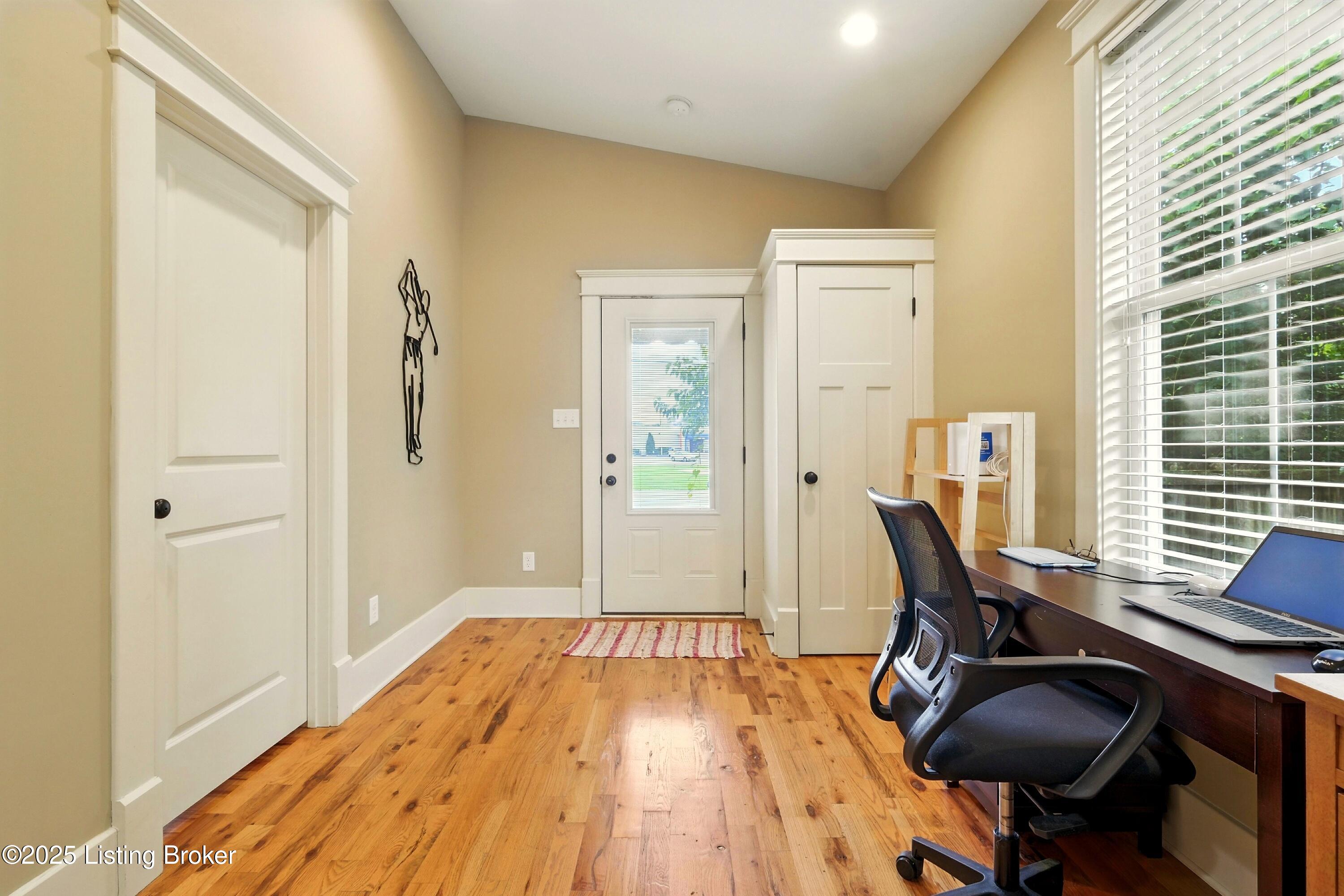 108 Evergreen Rd