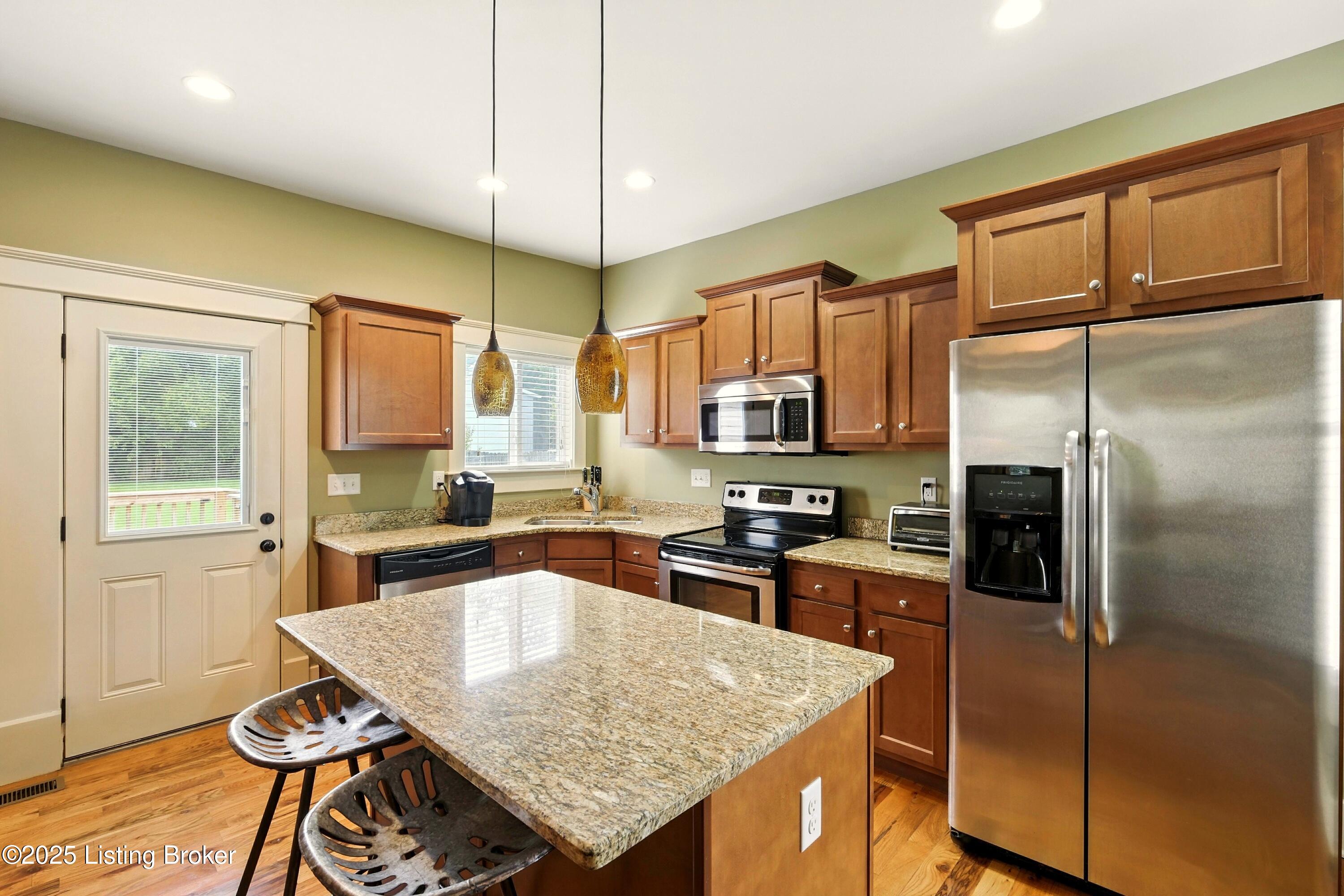 108 Evergreen Rd