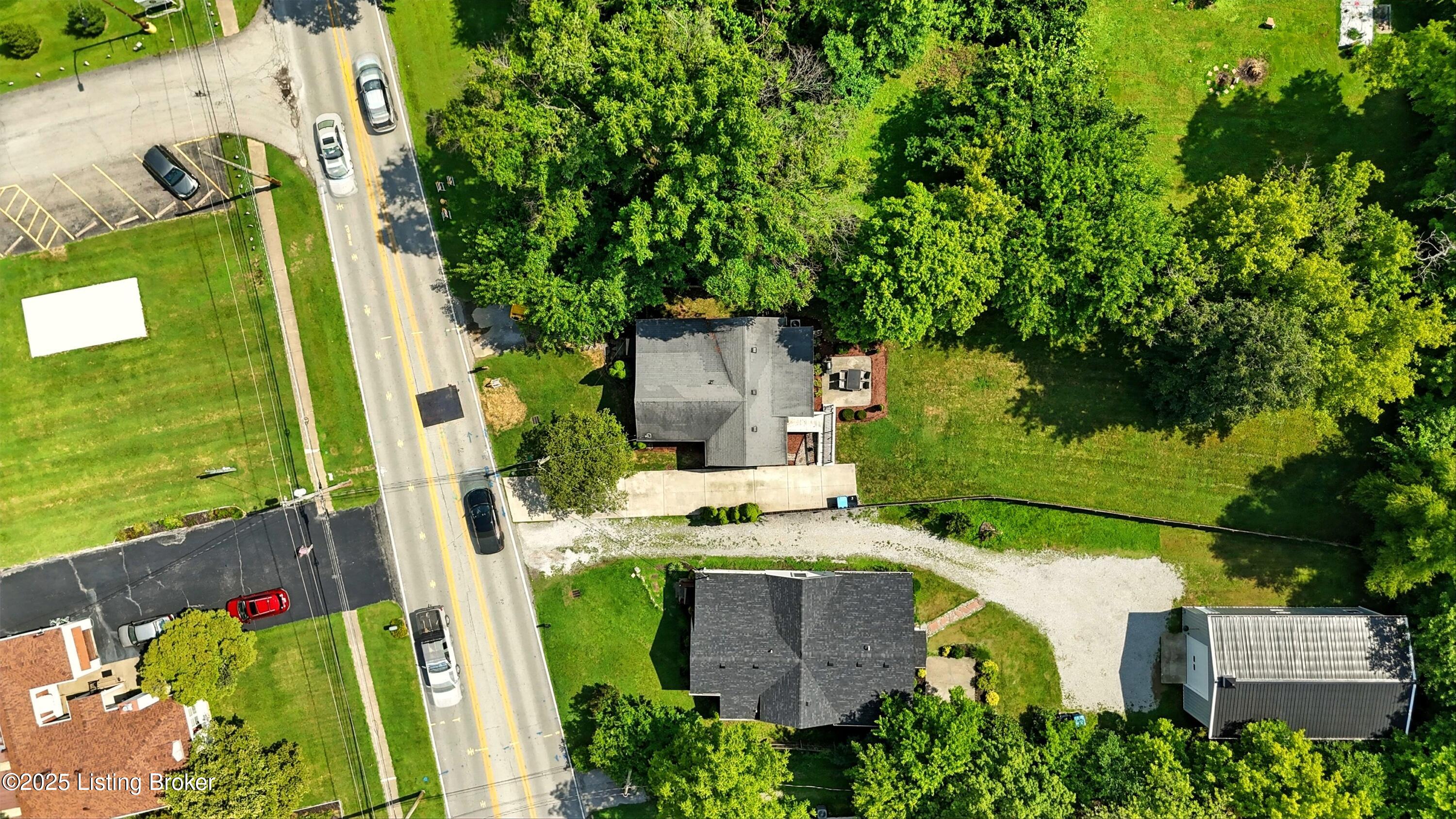 108 Evergreen Rd