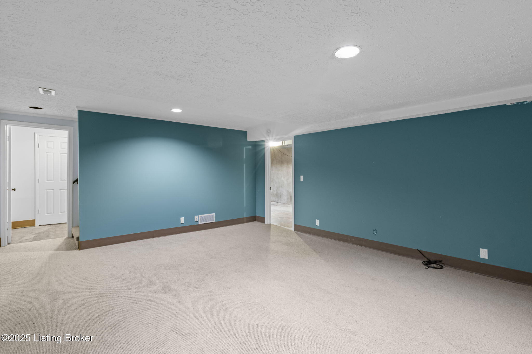 3607 Brownsboro Rd 14