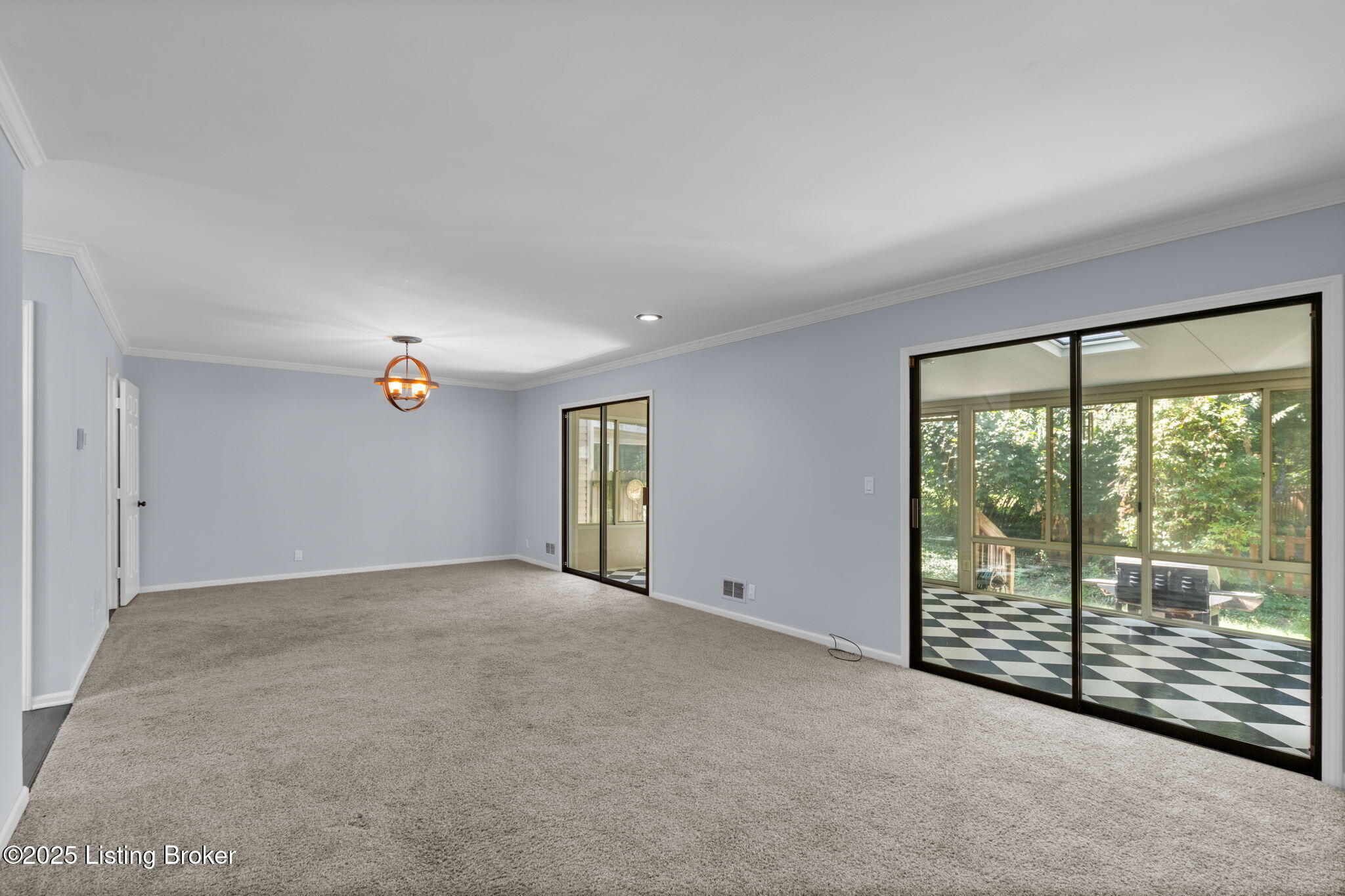 3607 Brownsboro Rd 14