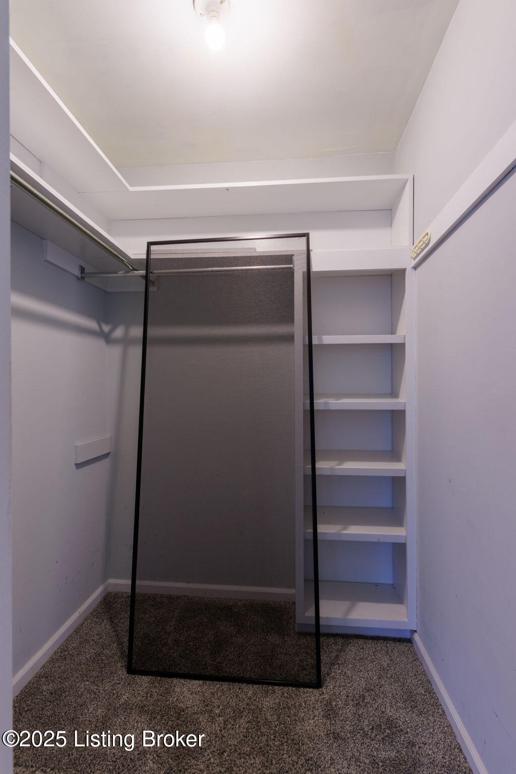 3607 Brownsboro Rd 14