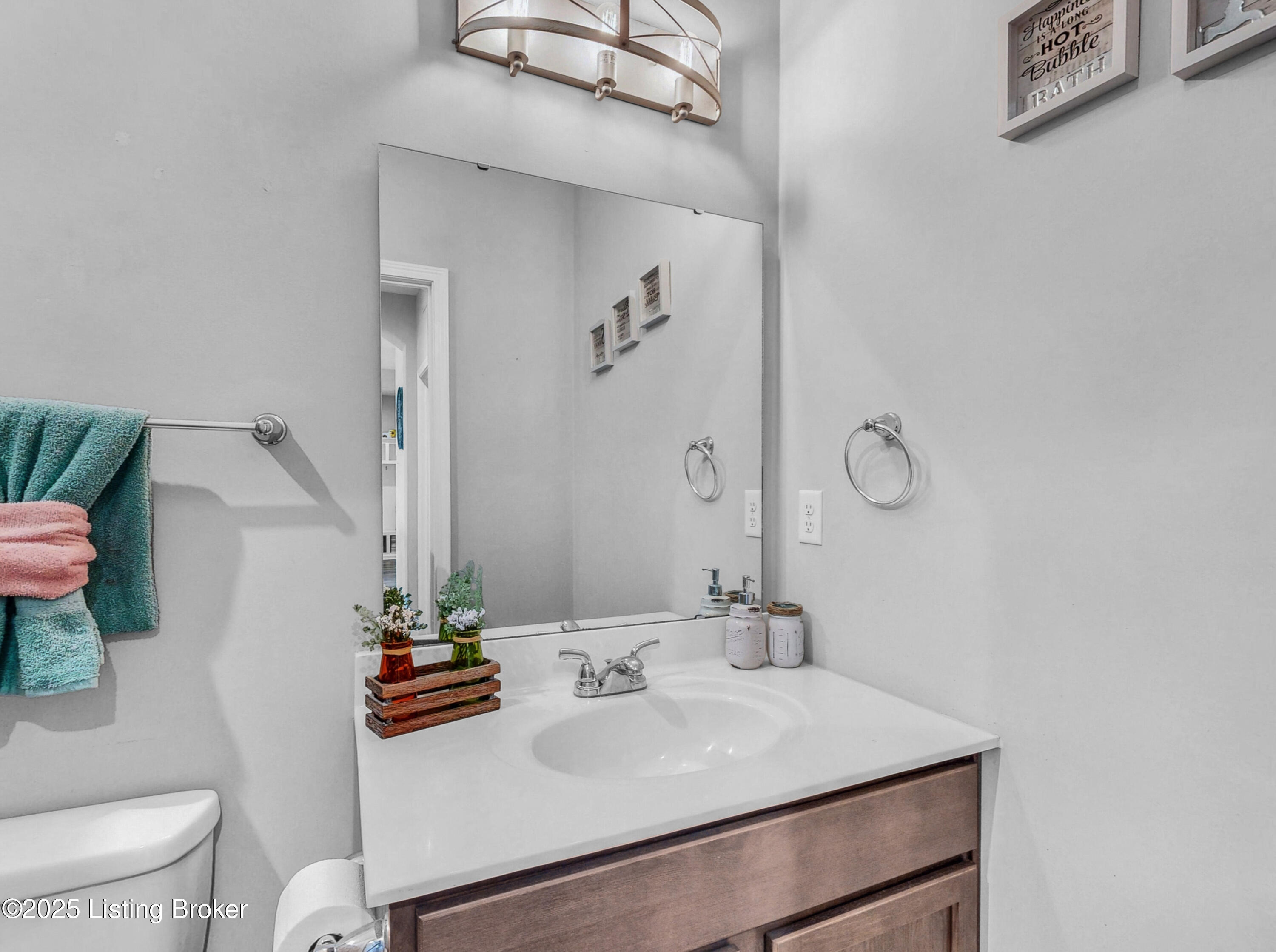 125 Bridlewood Dr