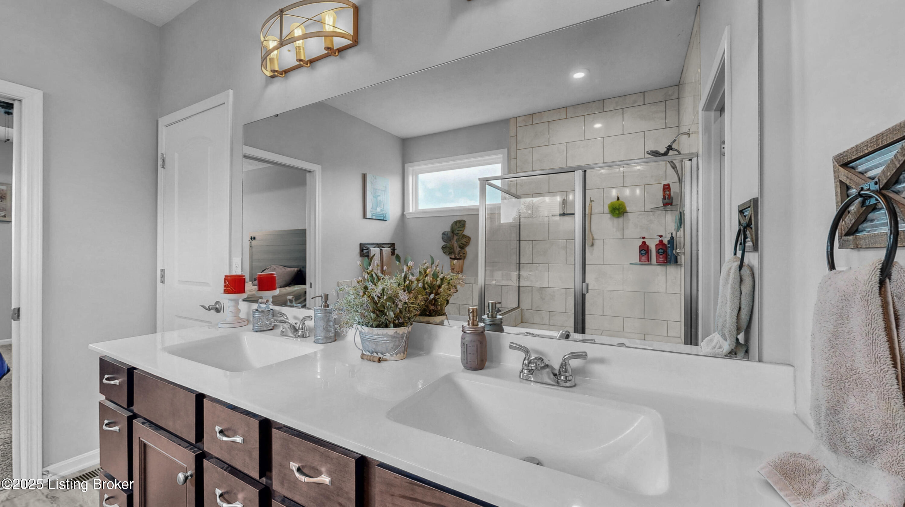 125 Bridlewood Dr