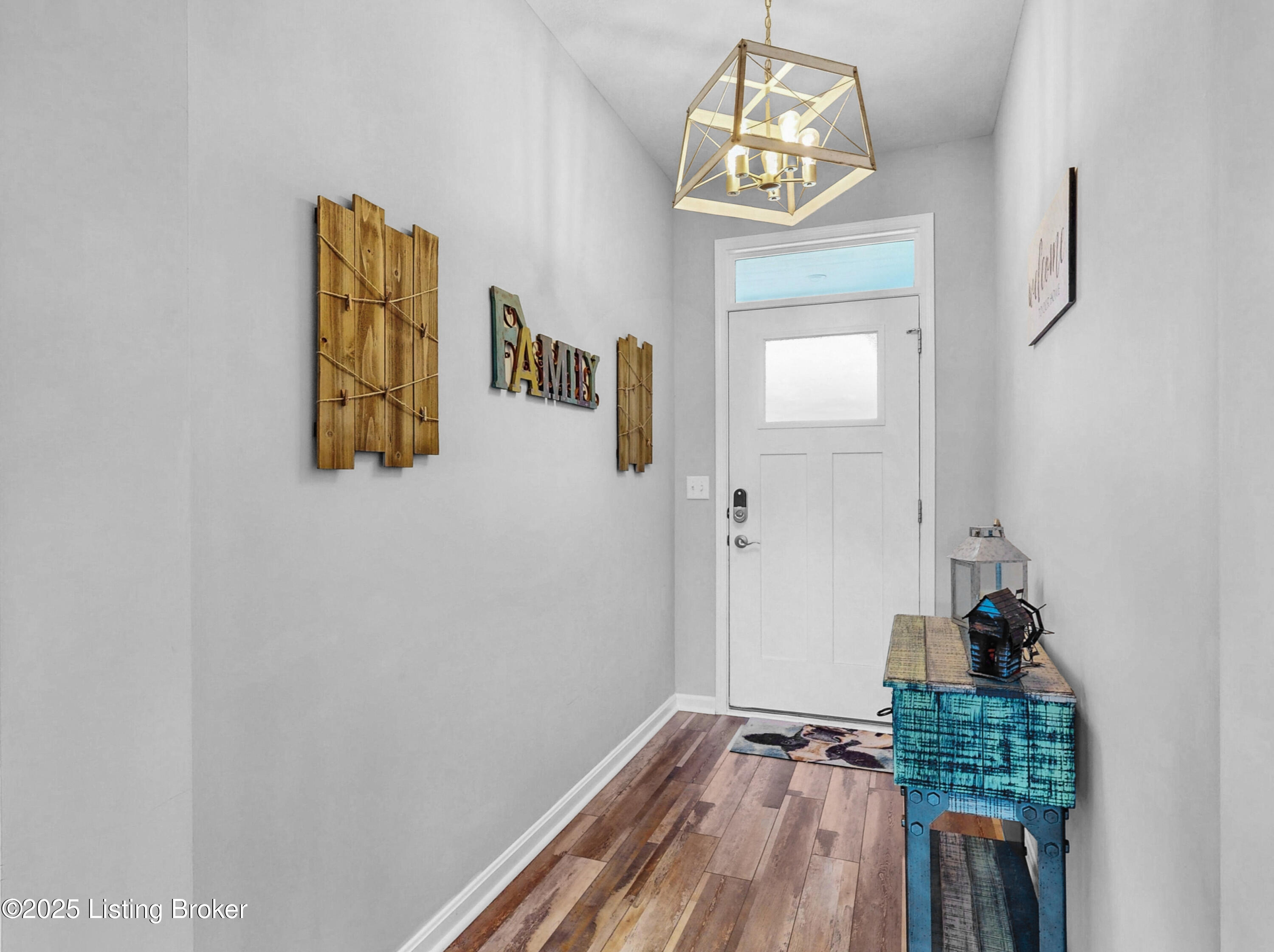 125 Bridlewood Dr