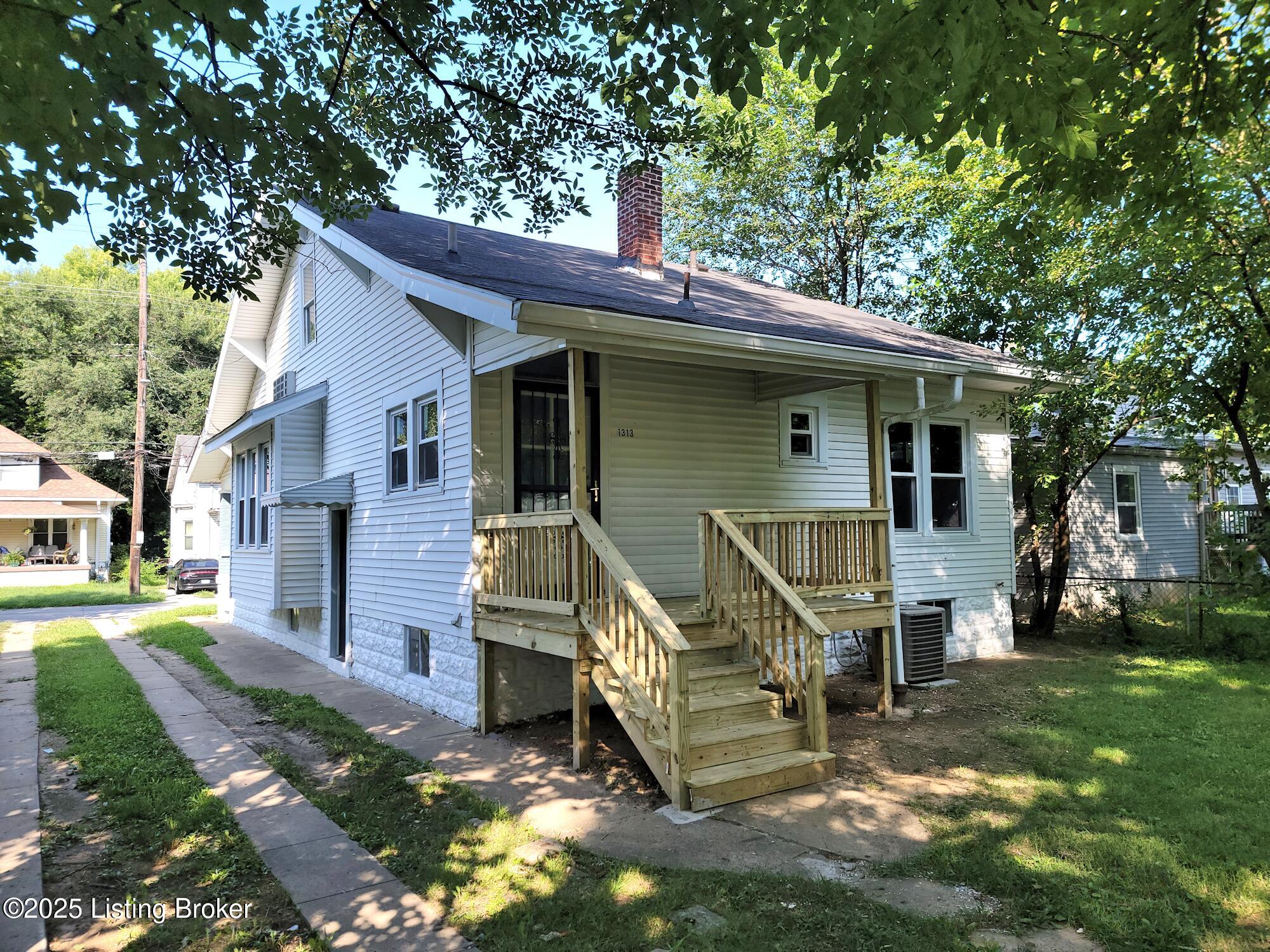 1313 Arcade Ave
